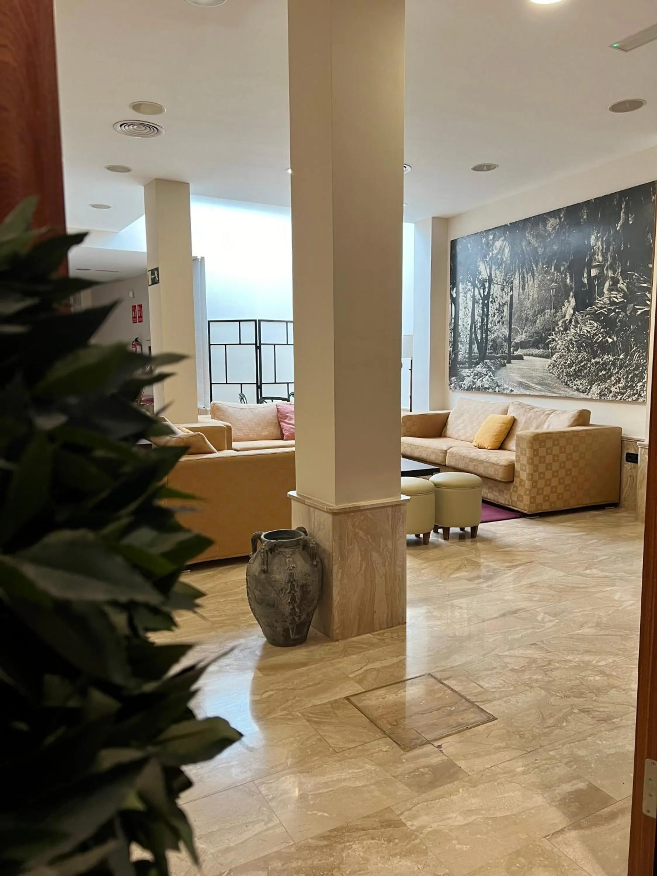 Living room in Carlos V Malaga