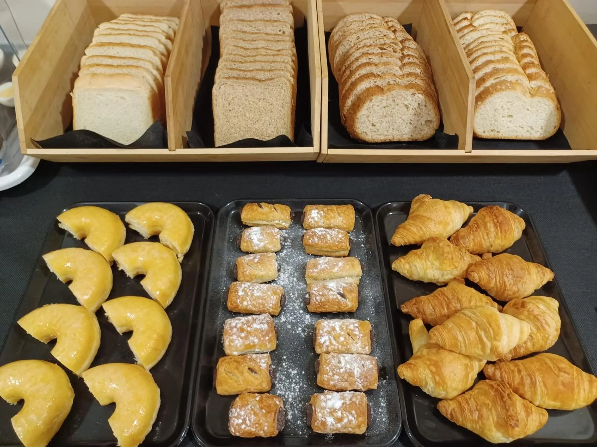 Continental breakfast in Carlos V Malaga