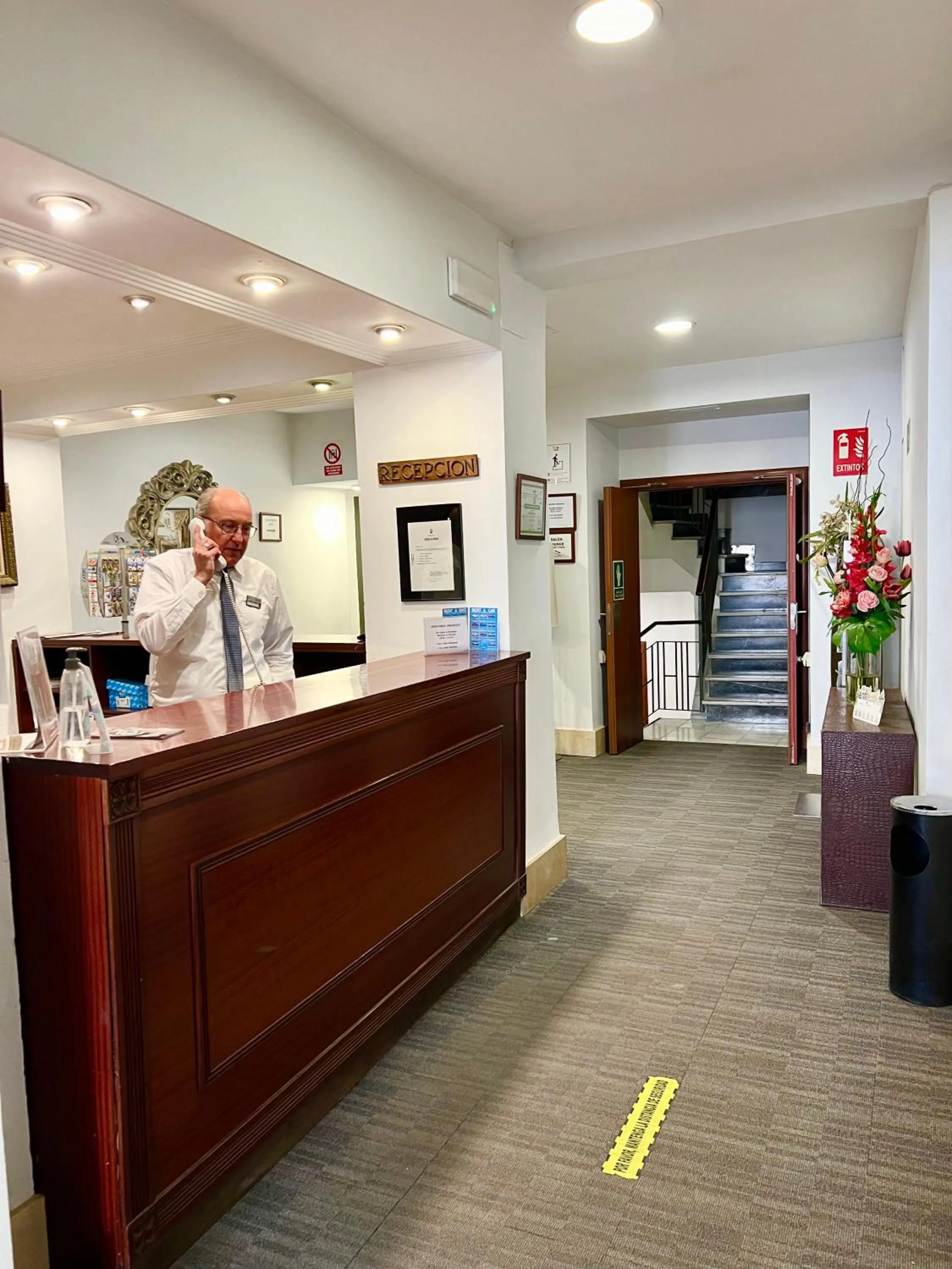 Lobby or reception in Carlos V Malaga