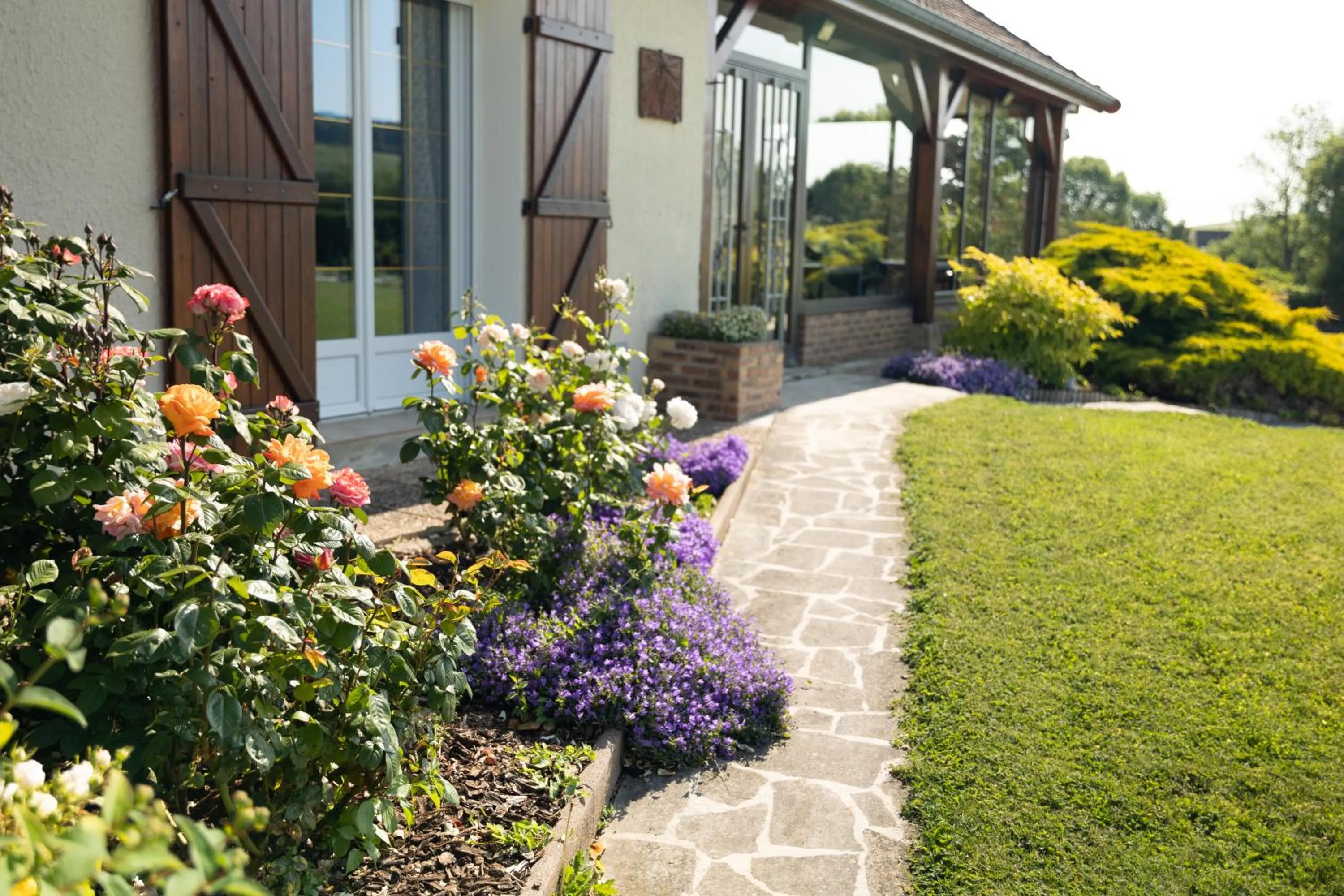 Garden view in Chambre d'Hôte Les Ondines
