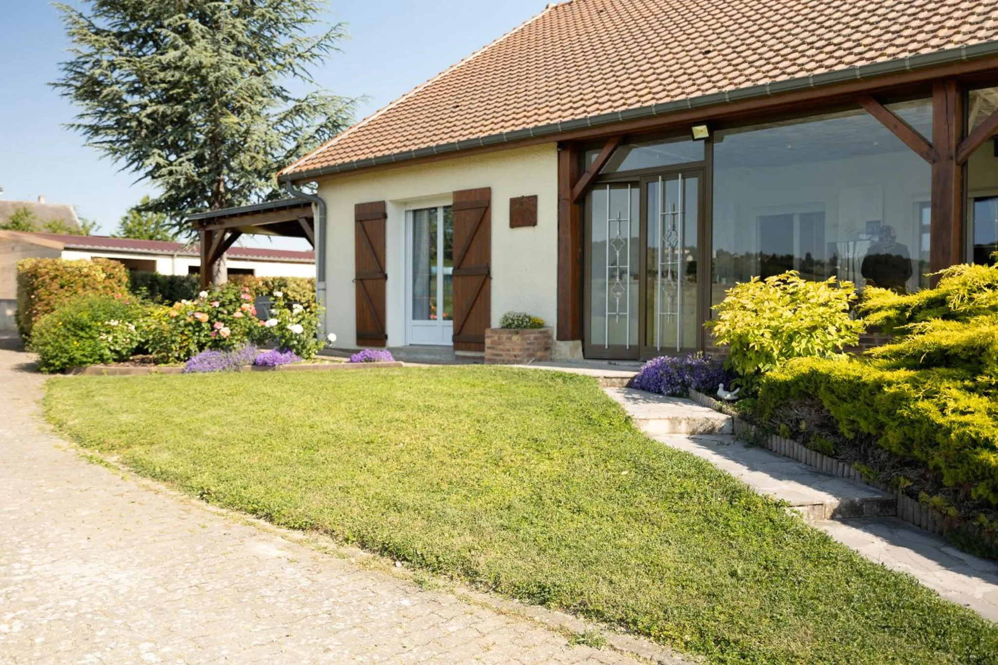 Property building in Chambre d'Hôte Les Ondines