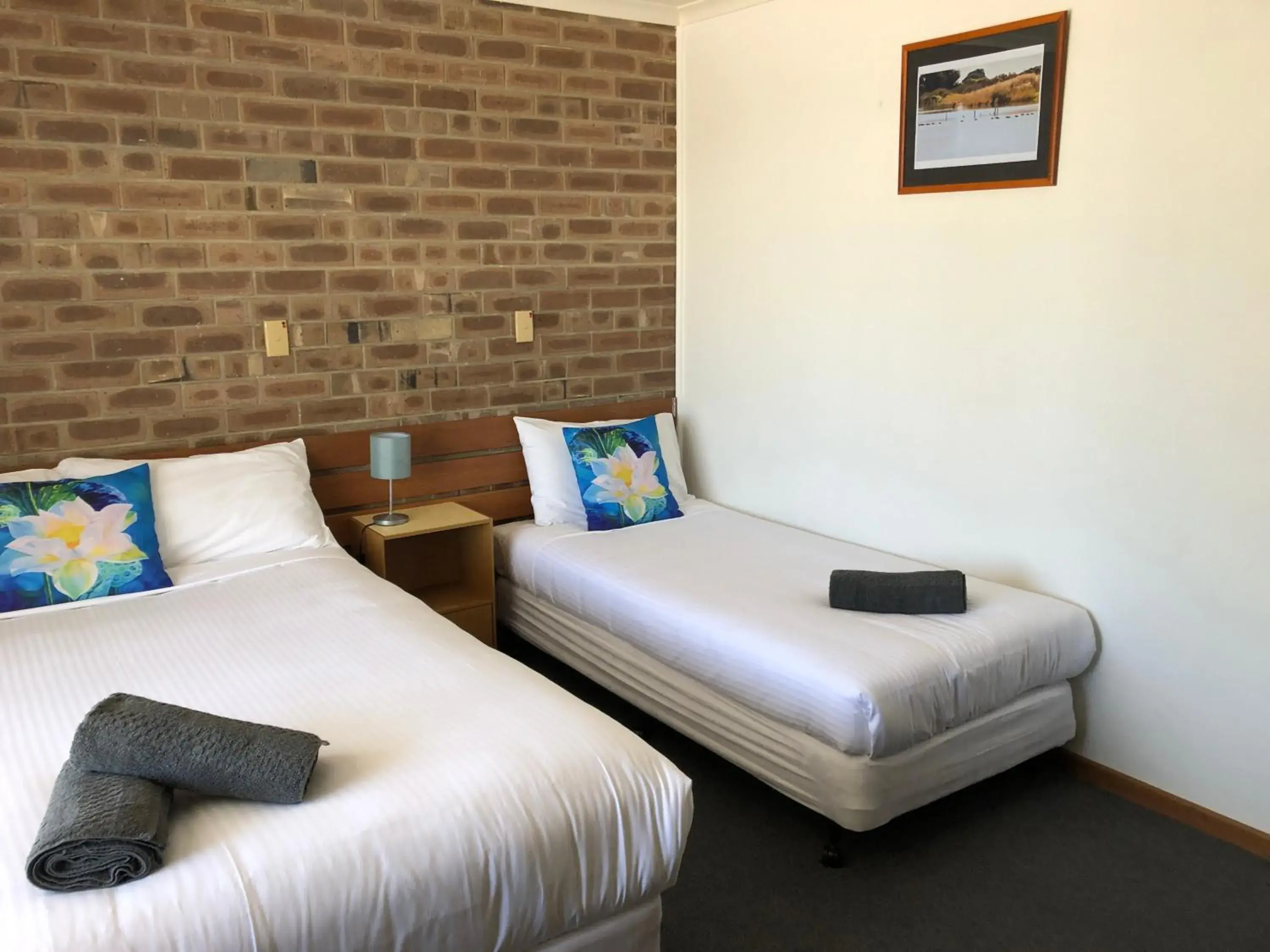 Triple Room in Lake Albert Motel Triple Room in Lake Albert Motel