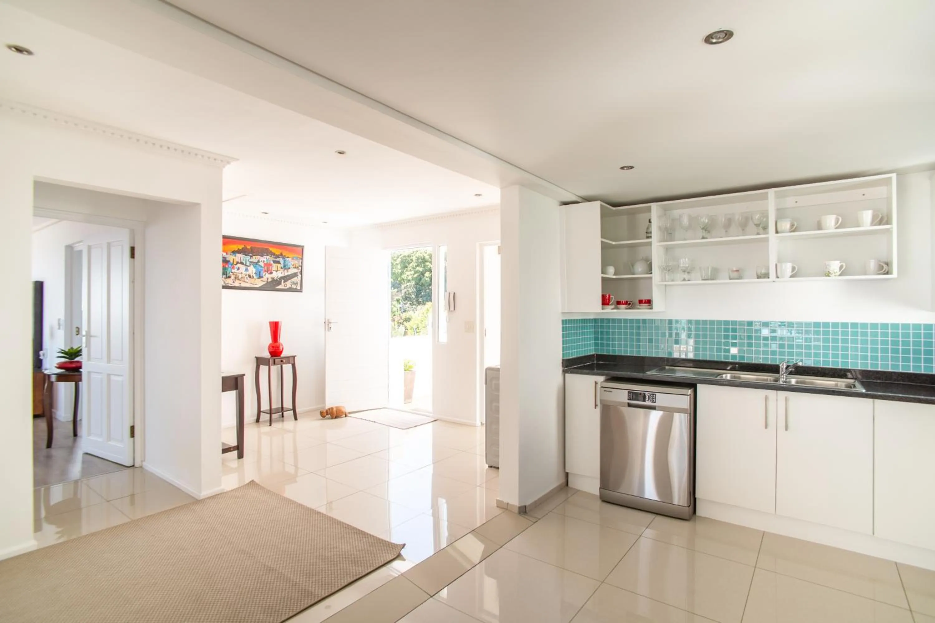 Kitchen or kitchenette in Funkey Villas Cape Town