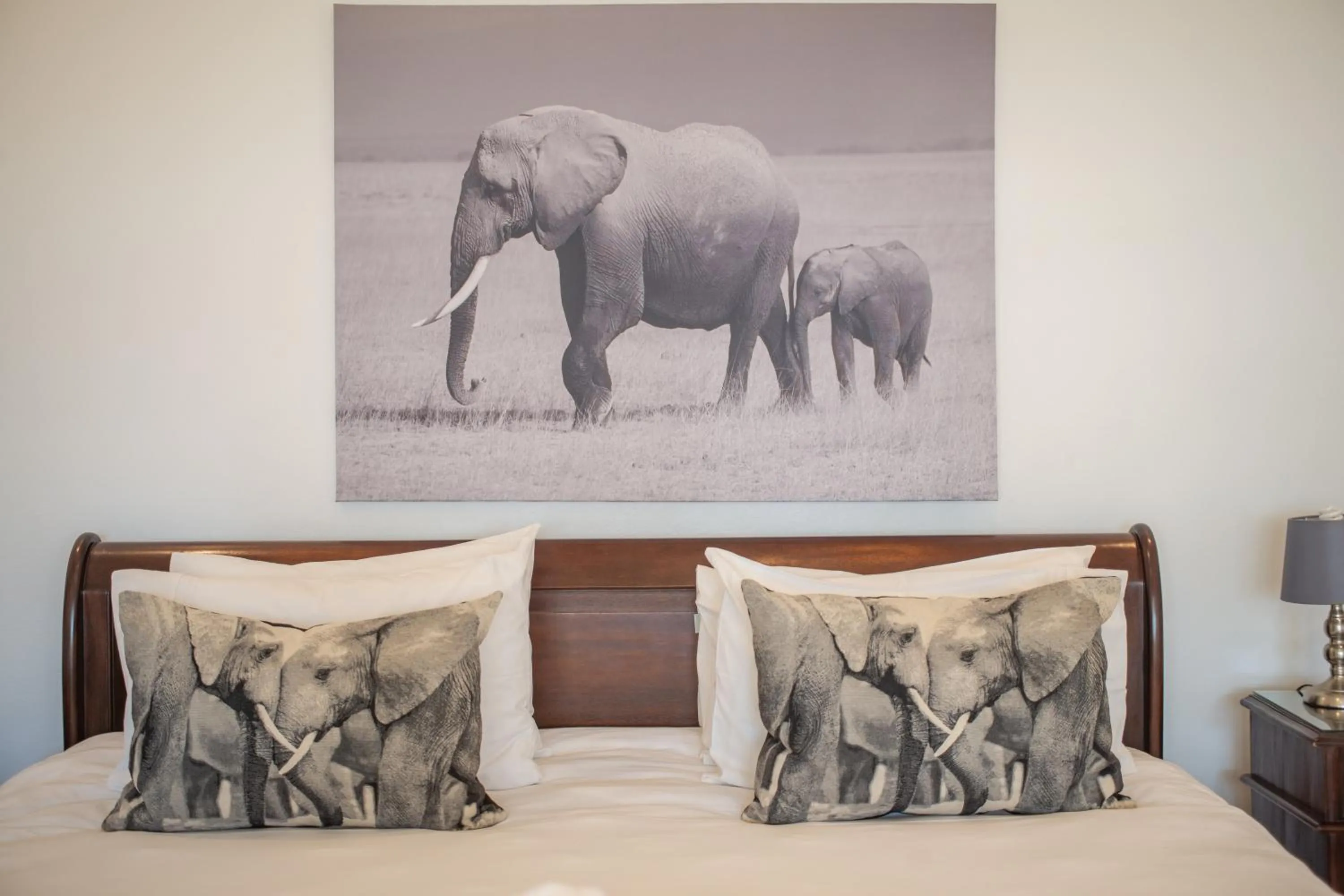 Bedroom, Bed in Funkey Villas Cape Town