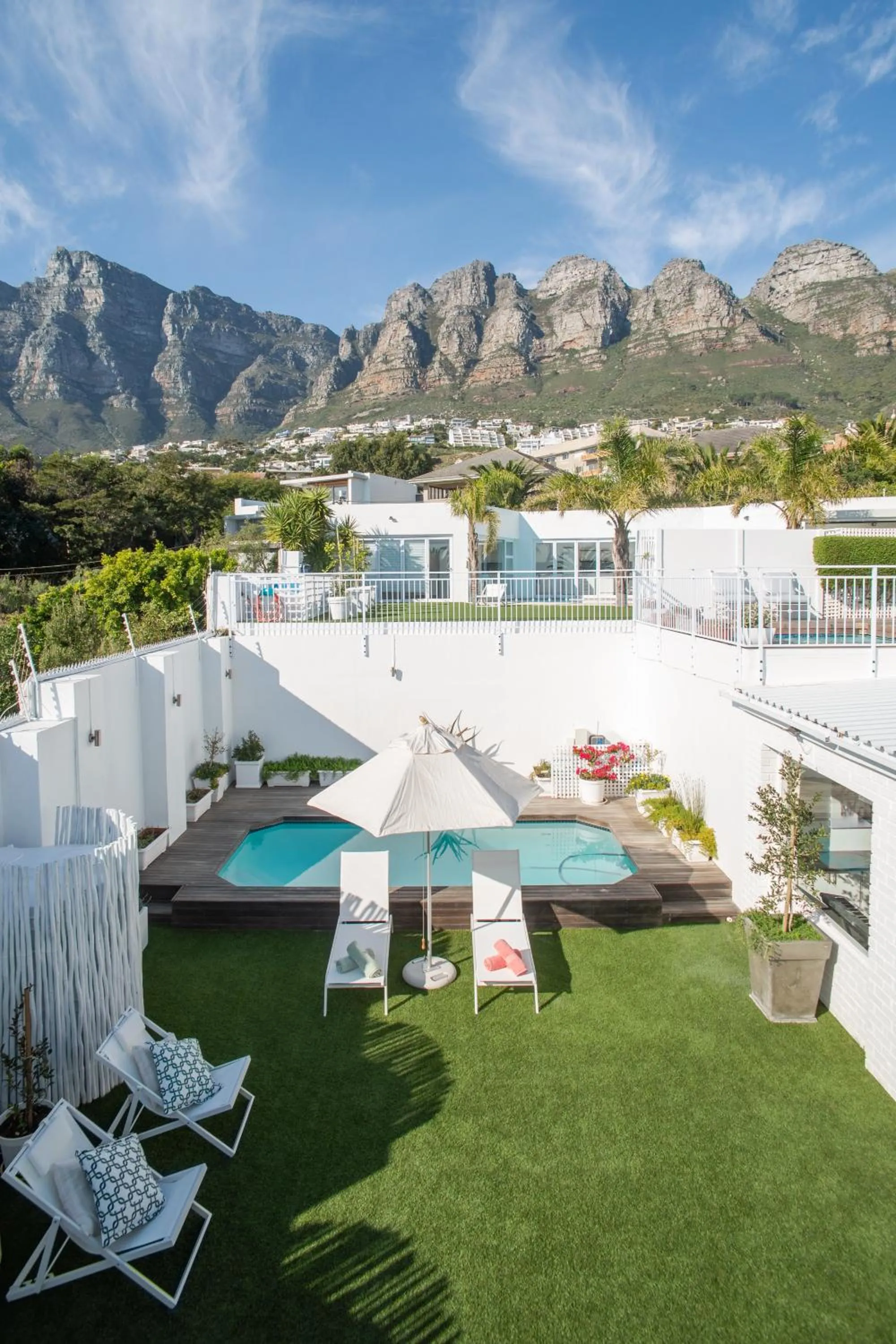 Mountain view in Funkey Villas Cape Town