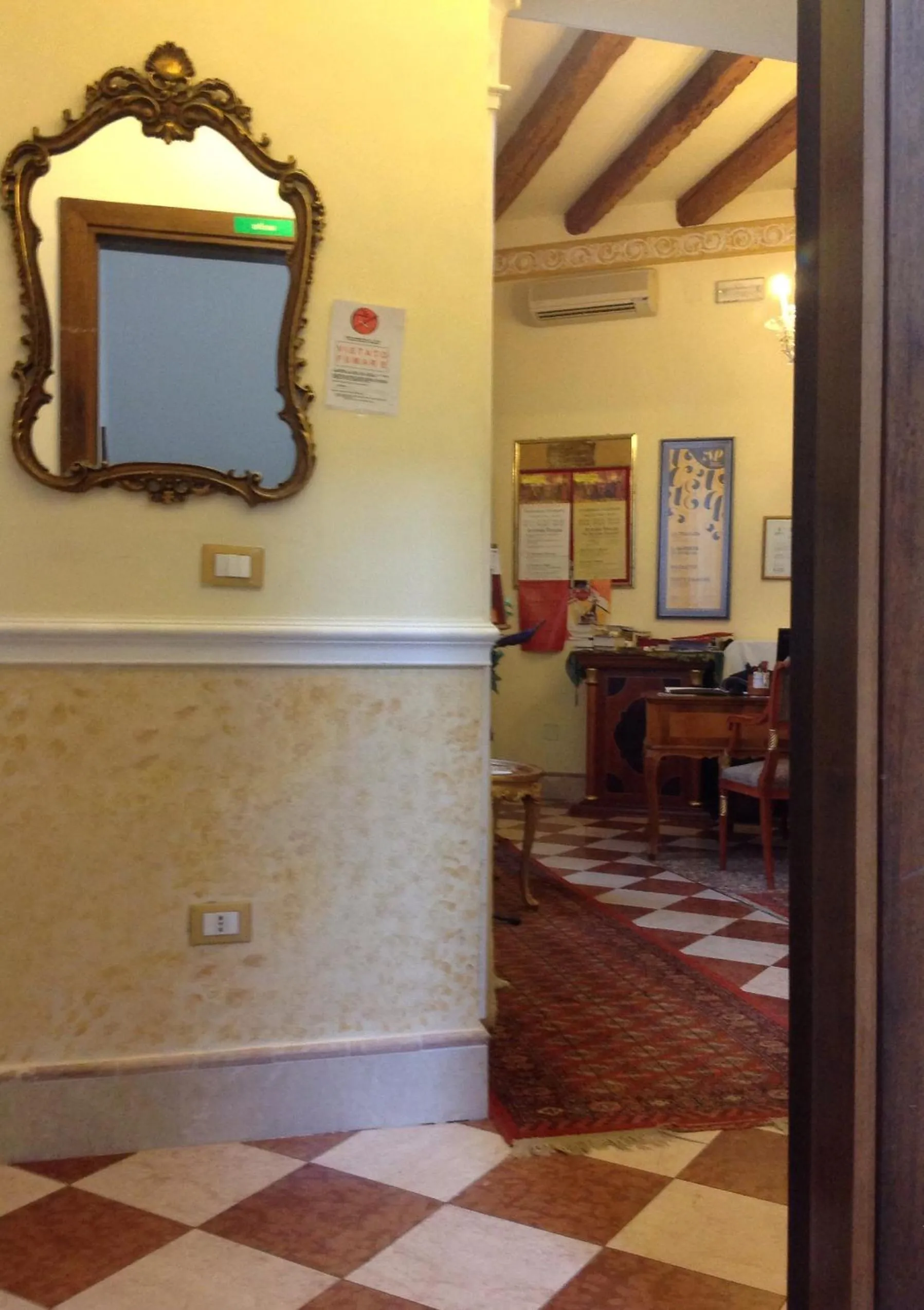 Lobby or reception in Casa Alla Fenice