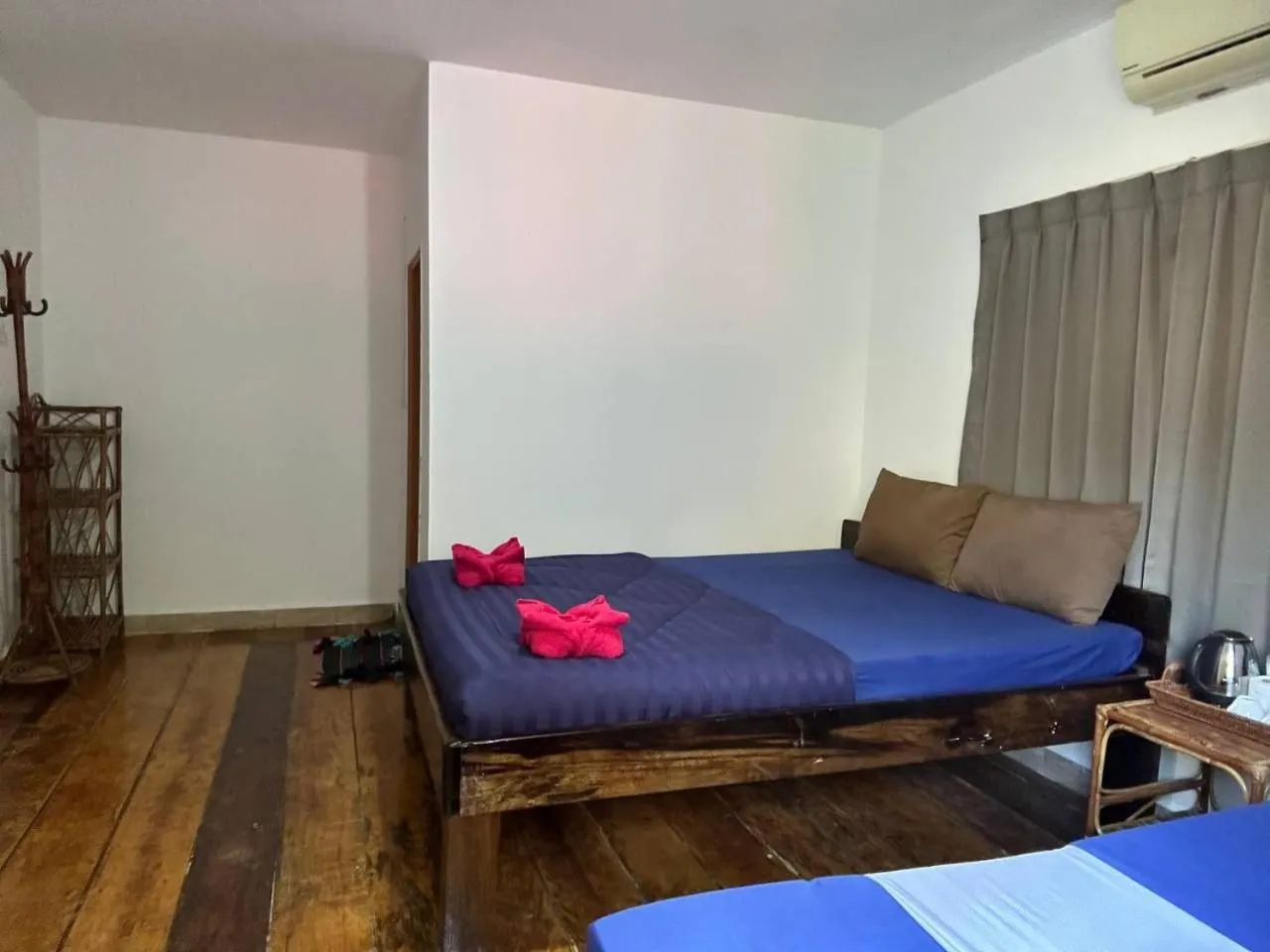 Bed in Happy Elephant Bungalows