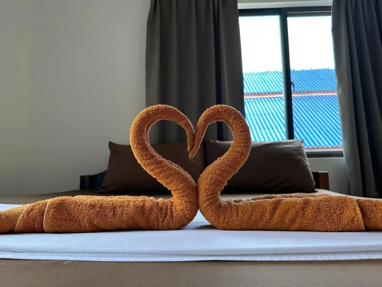 Bed in Happy Elephant Bungalows