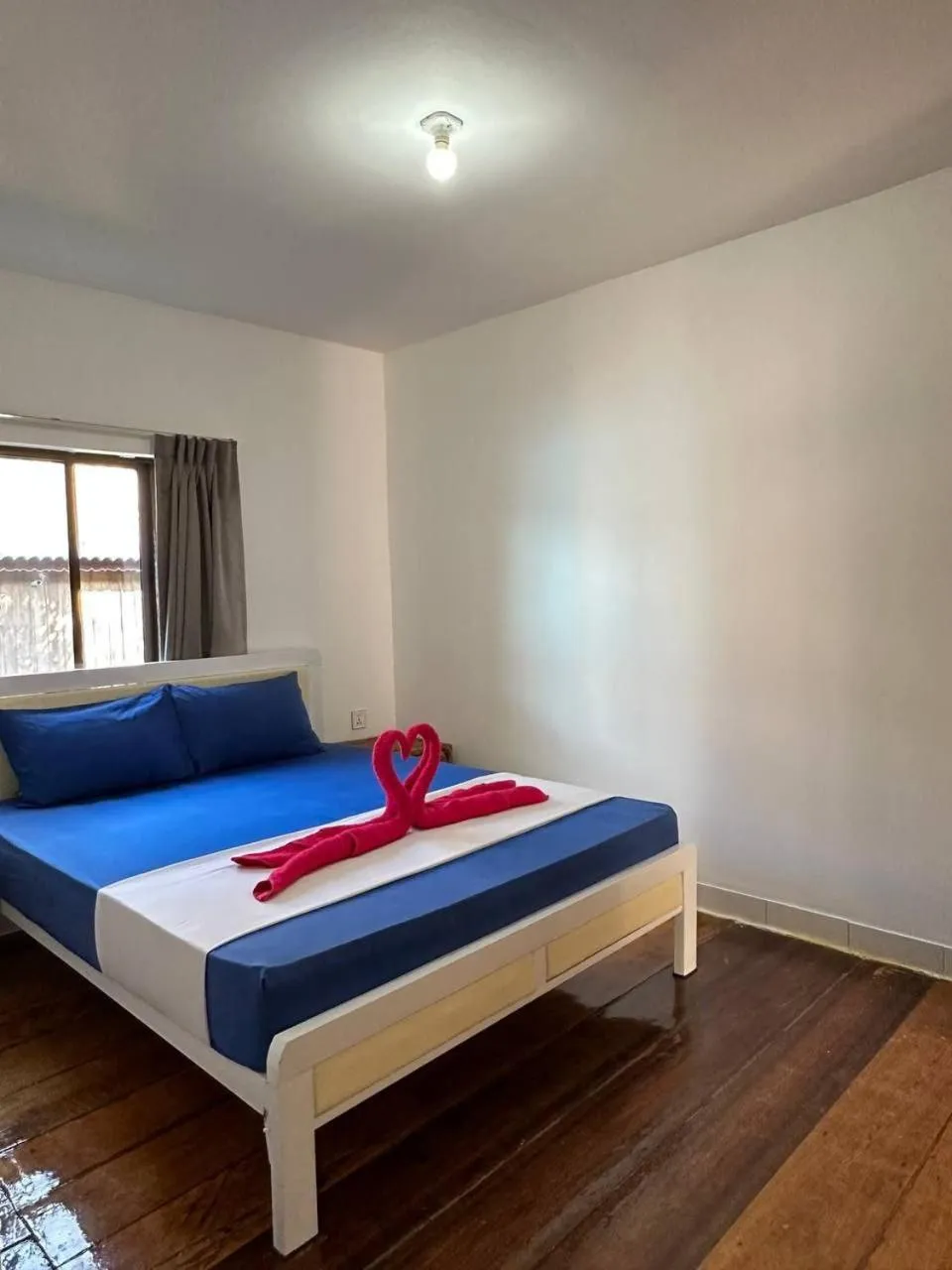 Bed in Happy Elephant Bungalows