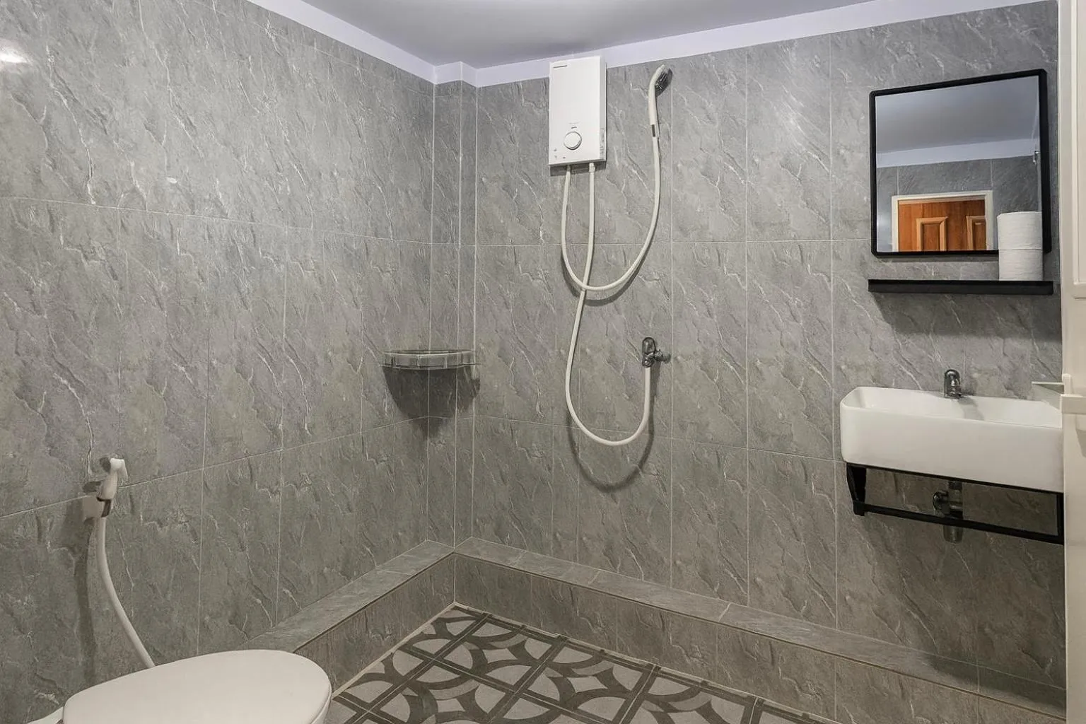 Happy Elephant Bungalows