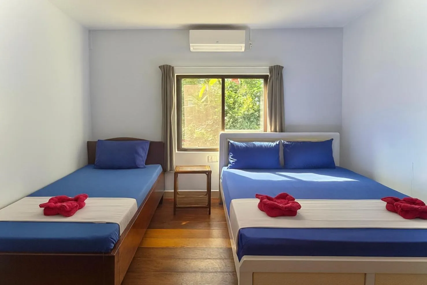 Bed in Happy Elephant Bungalows