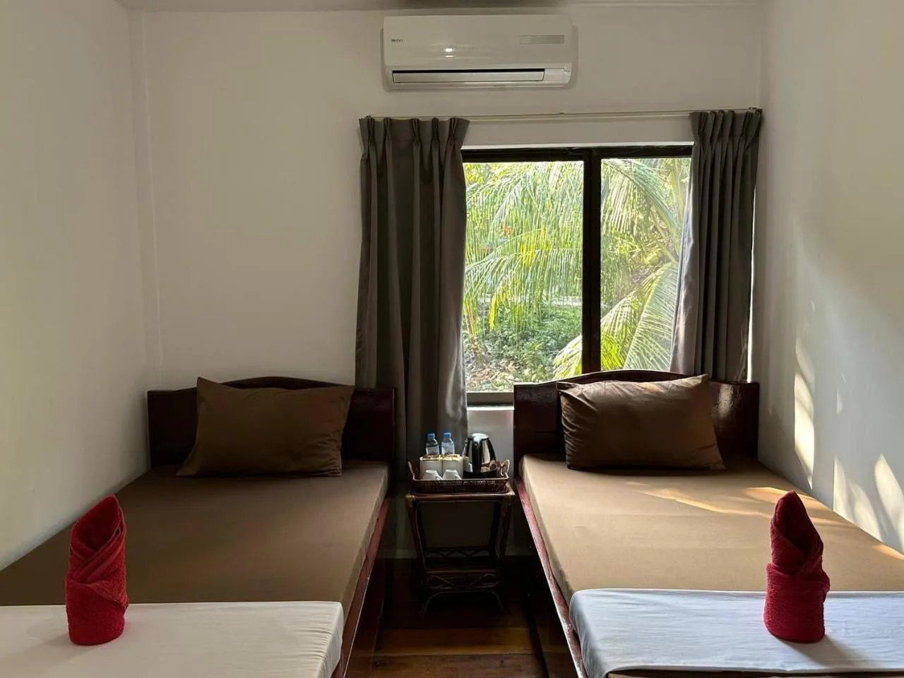 Bed in Happy Elephant Bungalows