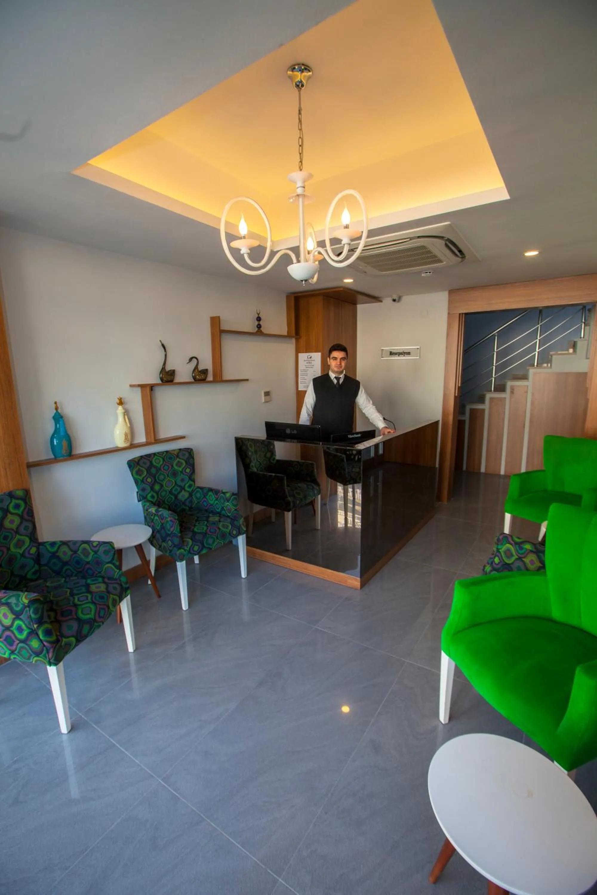 Lobby or reception in Business Palas Otel