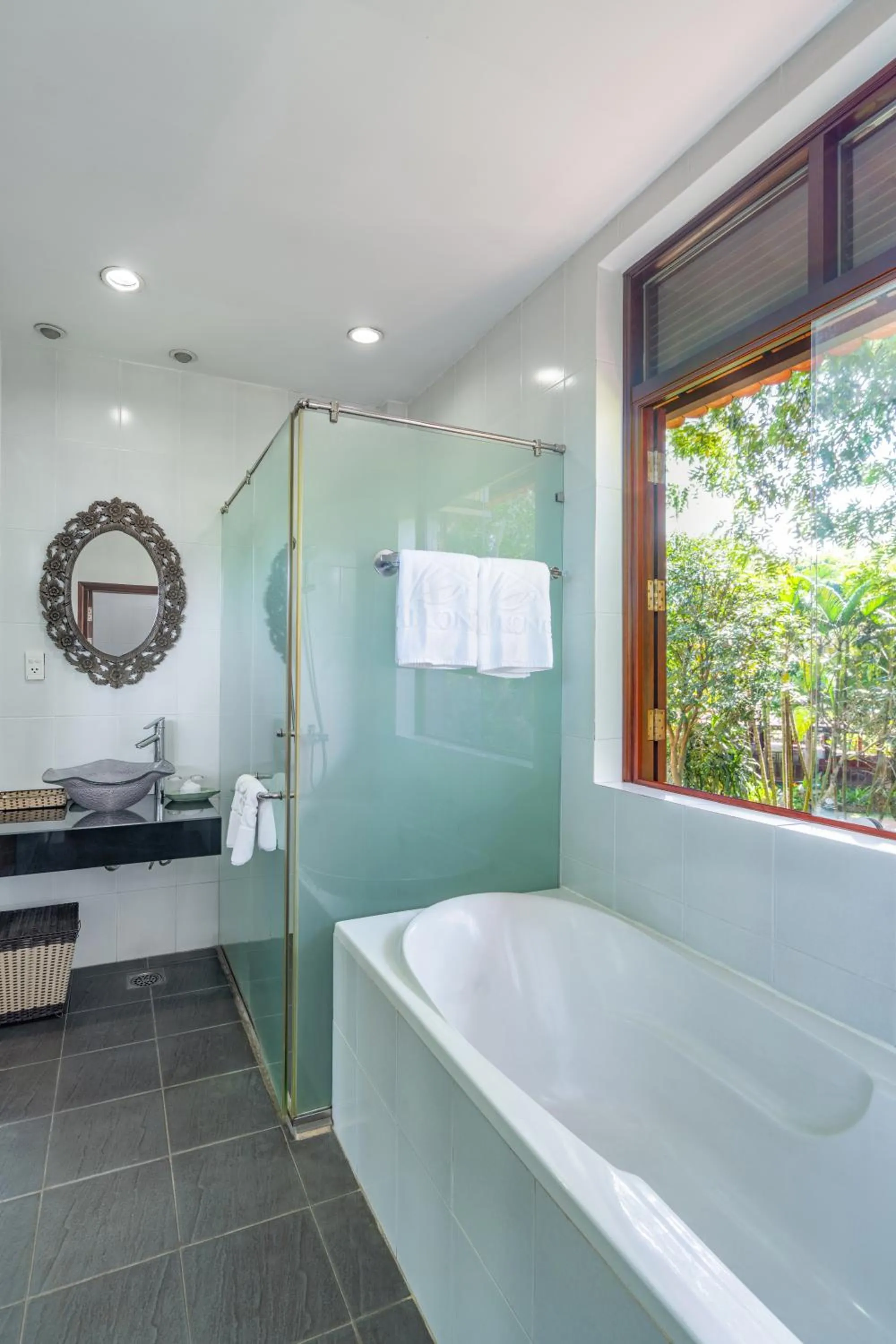 Mekong Long Thanh Resort & Reststop