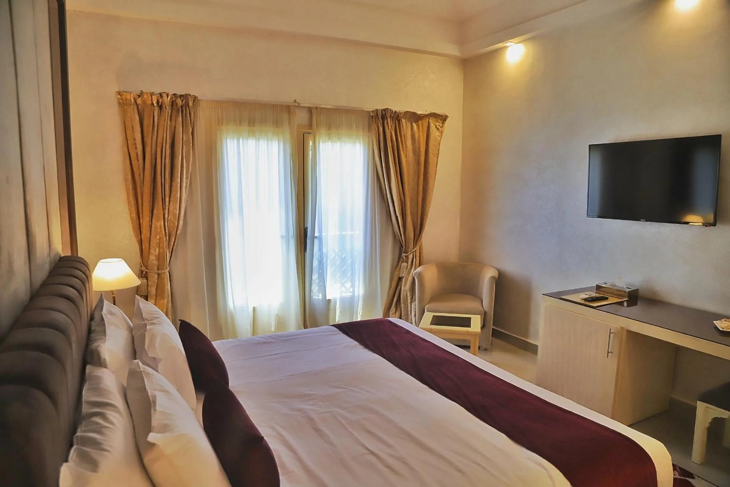 Bed in Hotel Parador