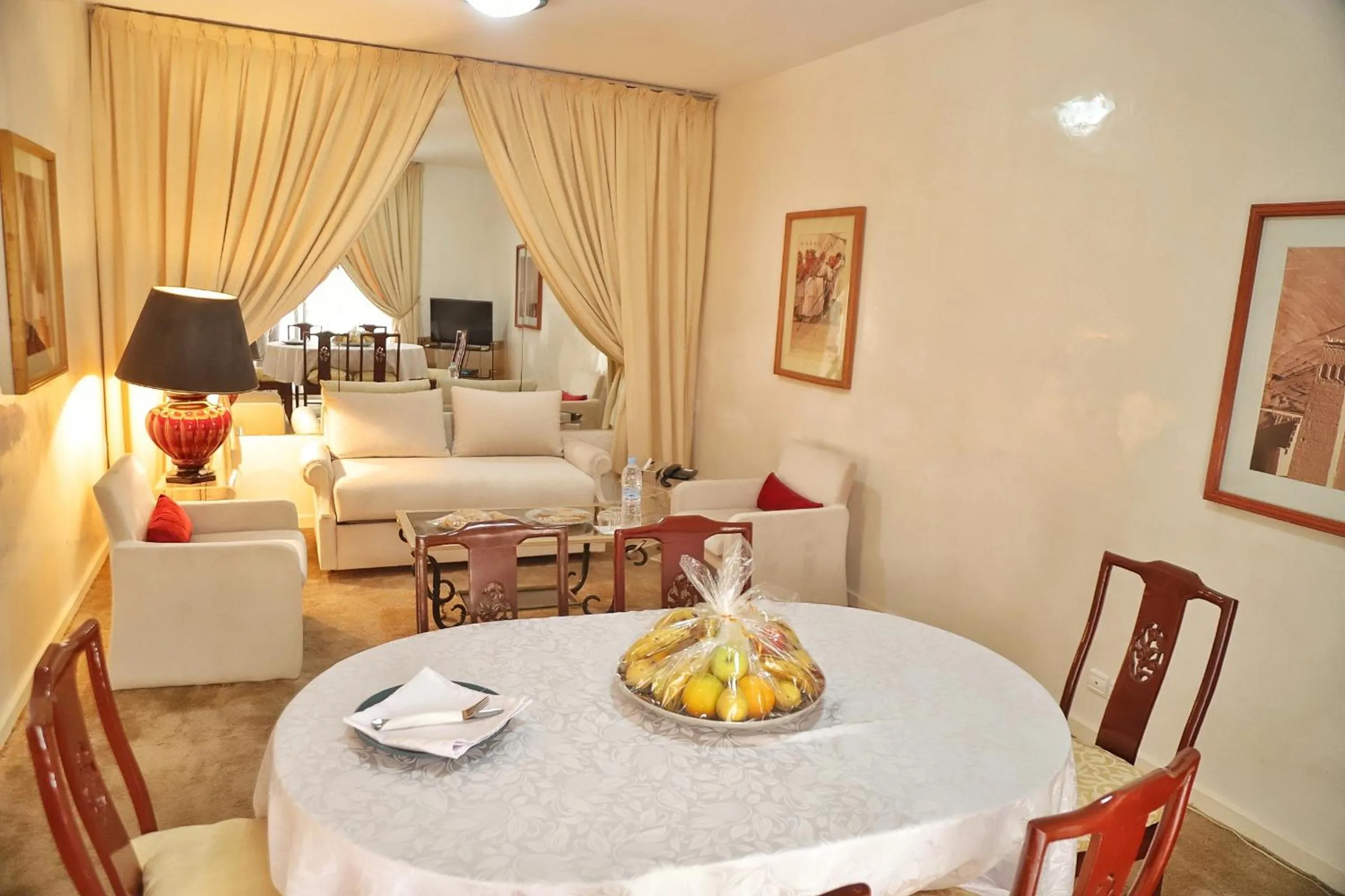 TV and multimedia, Bed in Hotel Parador