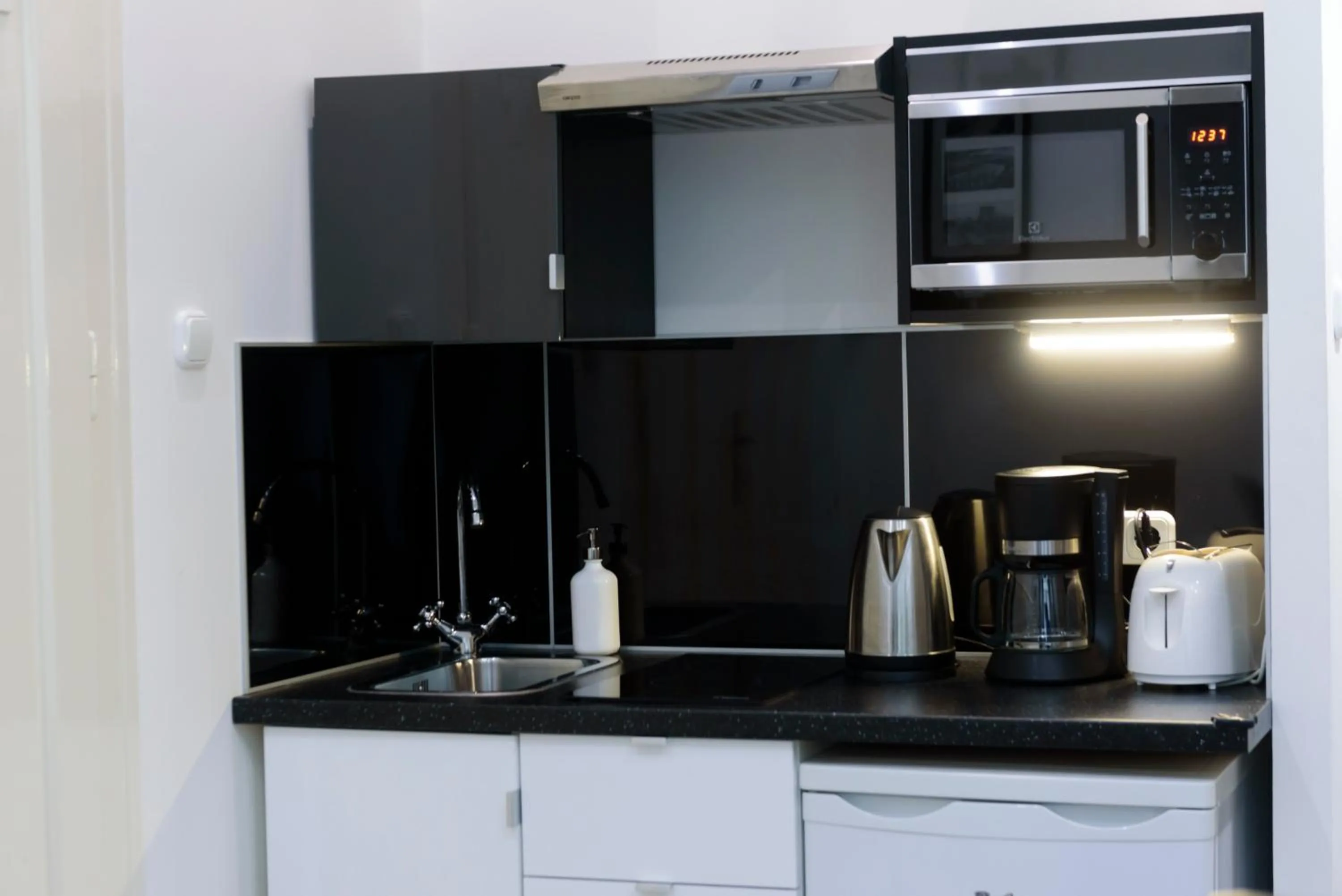 Kitchen or kitchenette in Váci Street Downtown Apartments