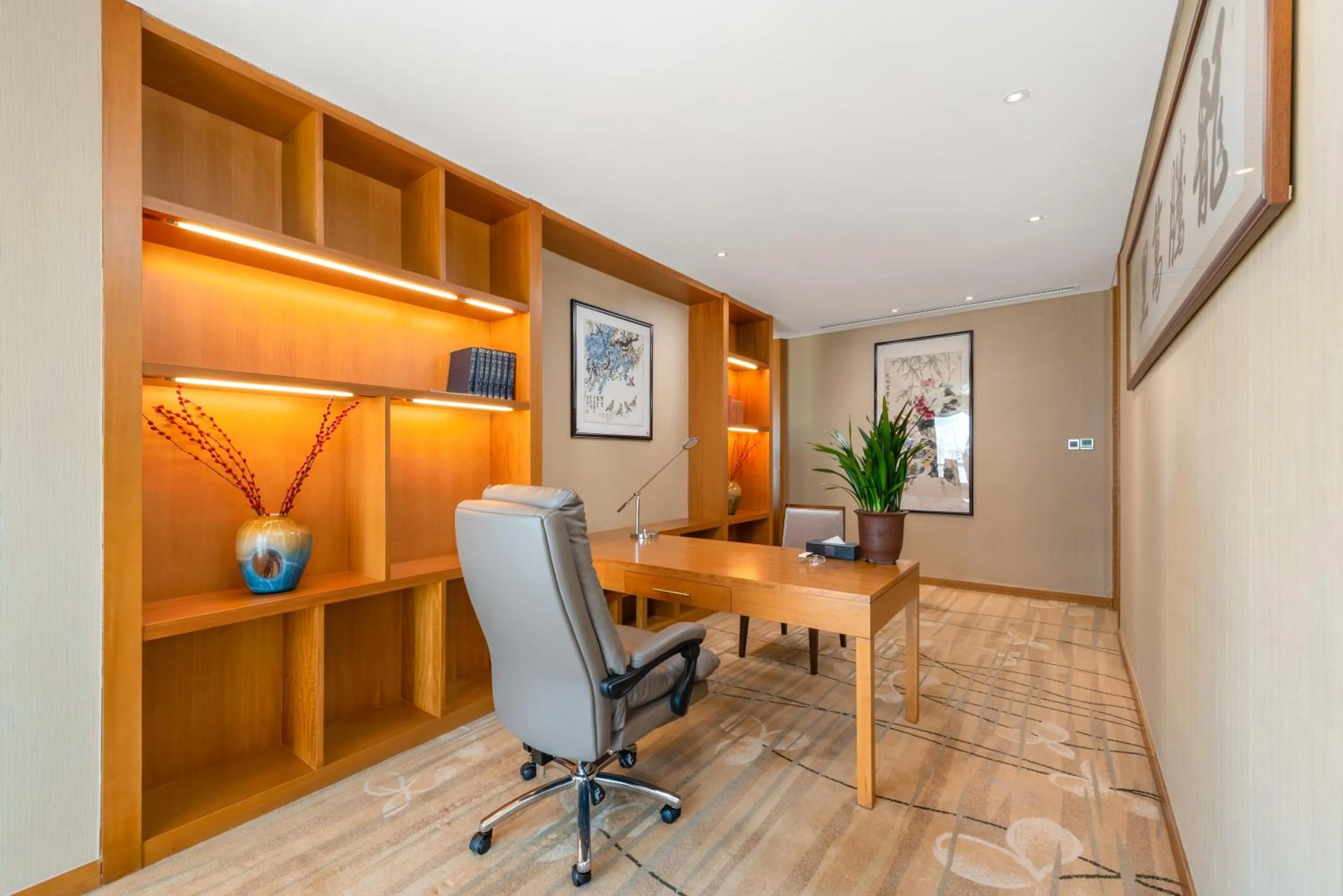 Seating area in Wyndham Putian Downtown