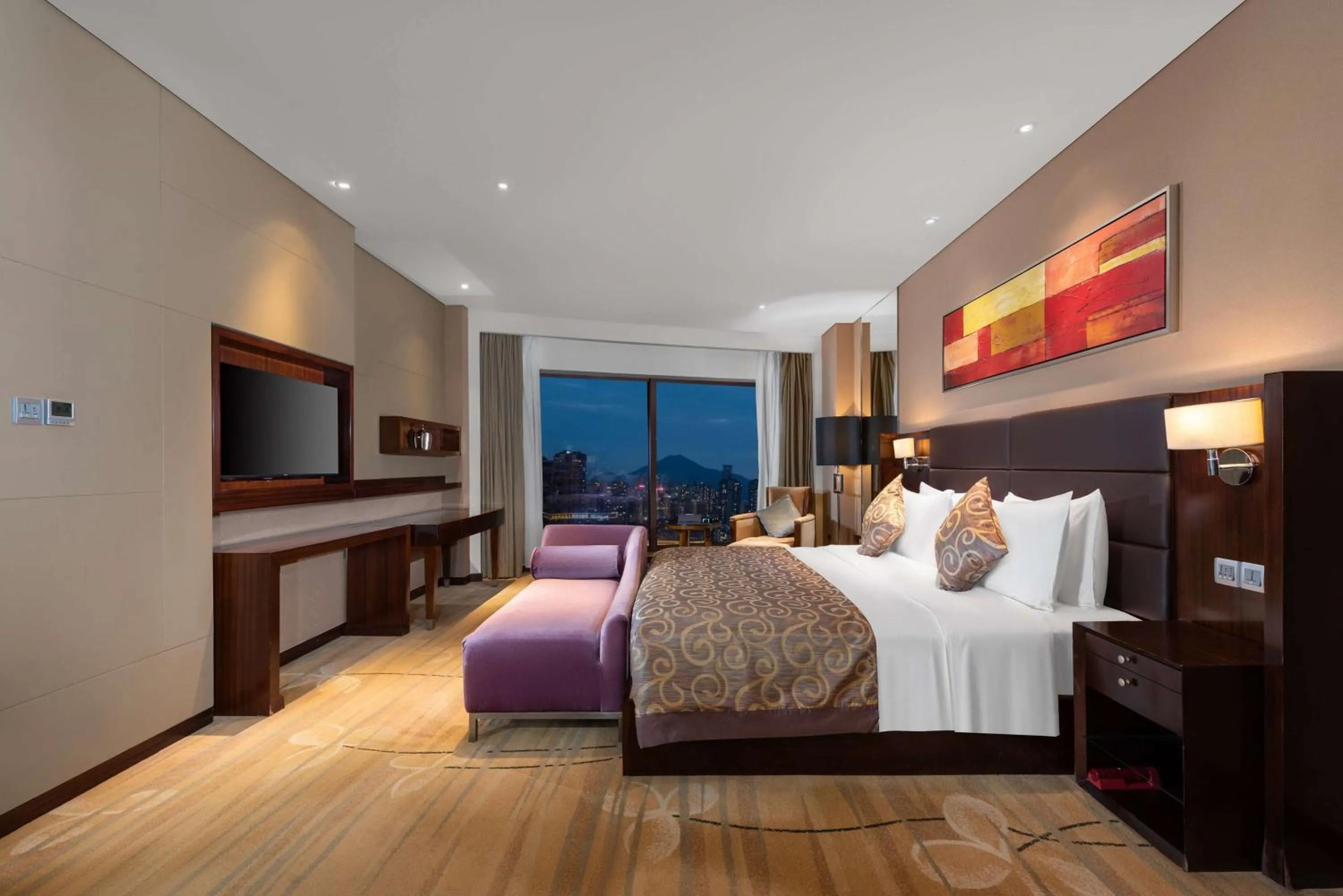 Photo of the whole room, Bed in Wyndham Putian Downtown