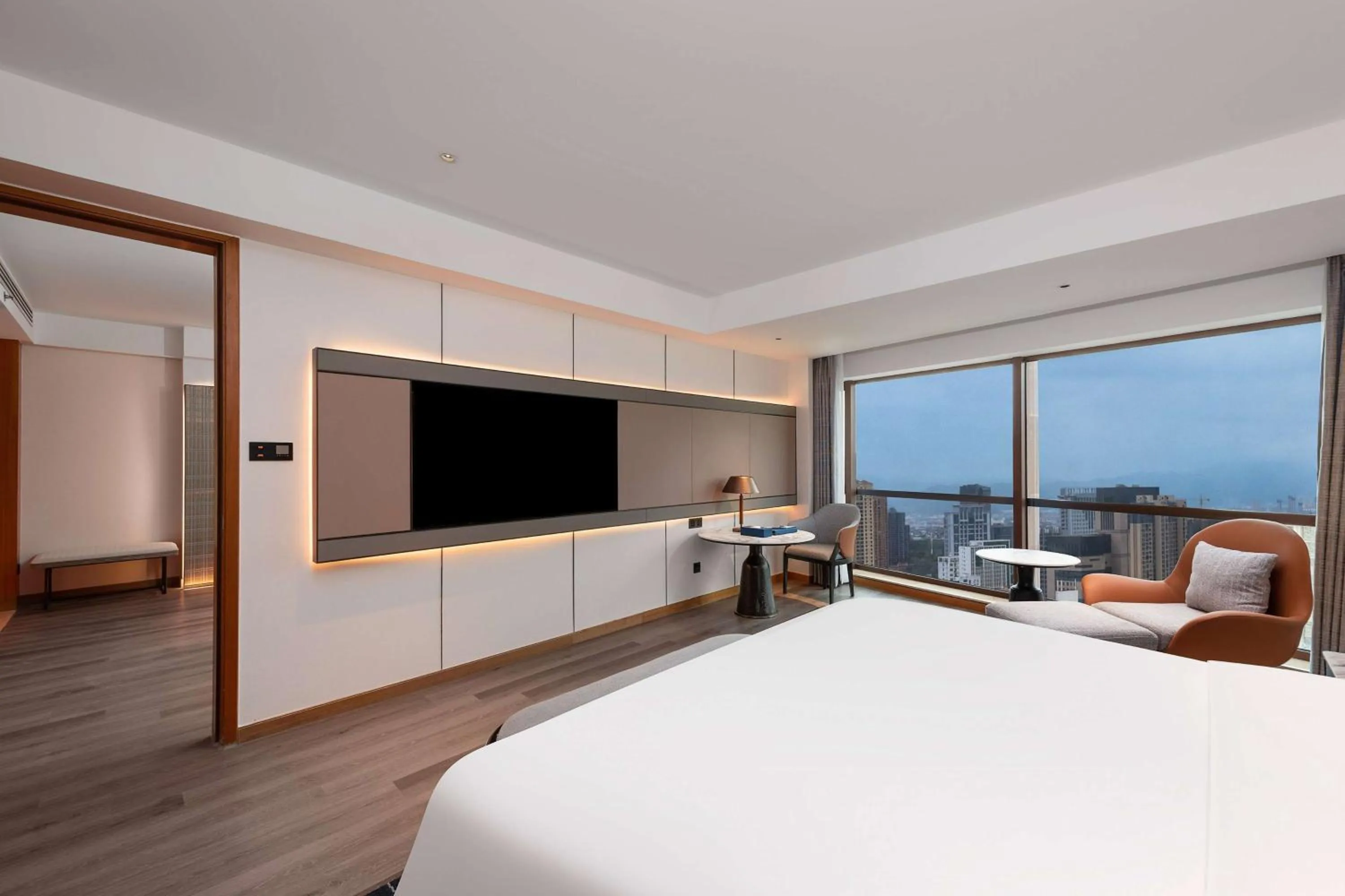 Photo of the whole room, Bed in Wyndham Putian Downtown