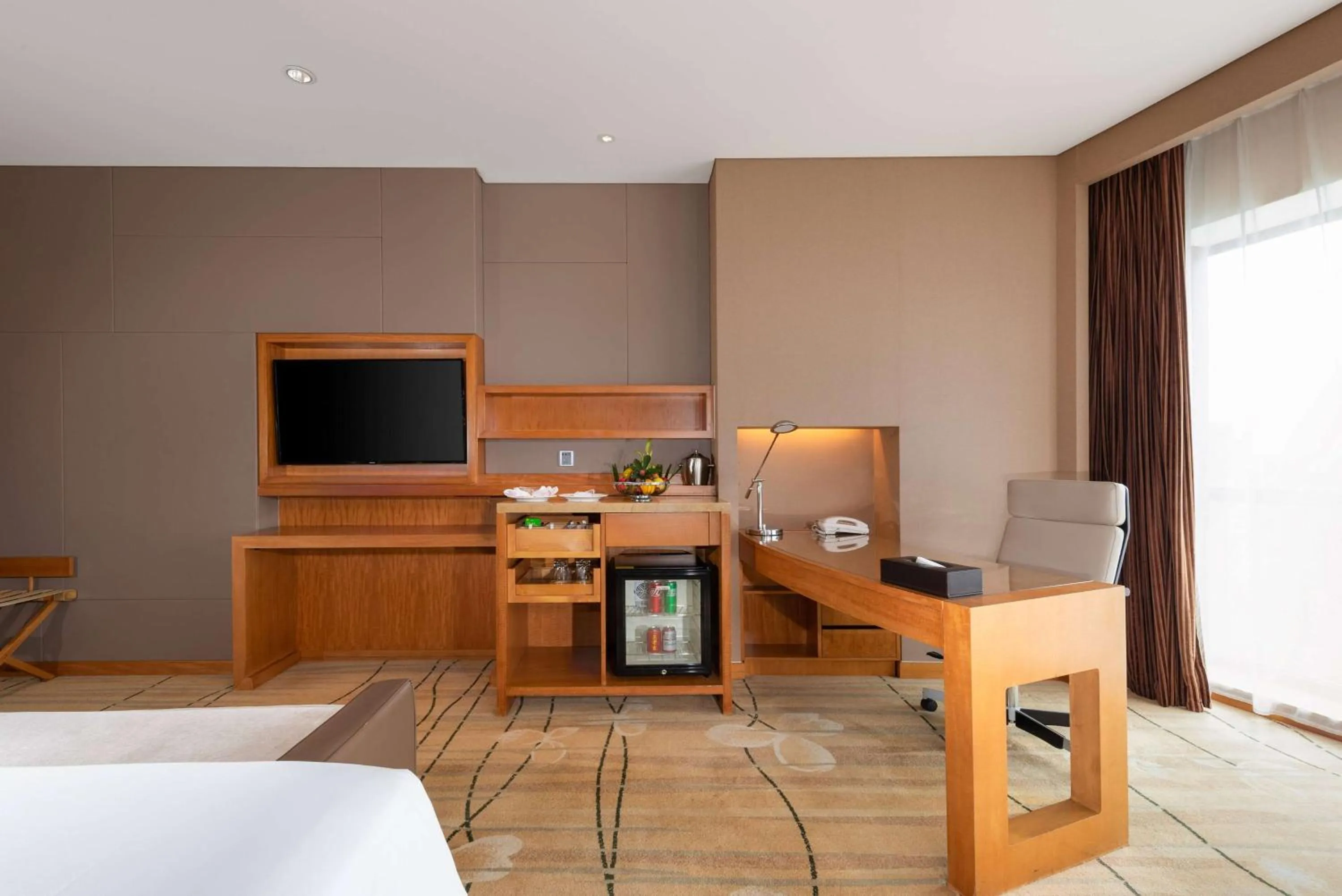 Photo of the whole room, Bed in Wyndham Putian Downtown