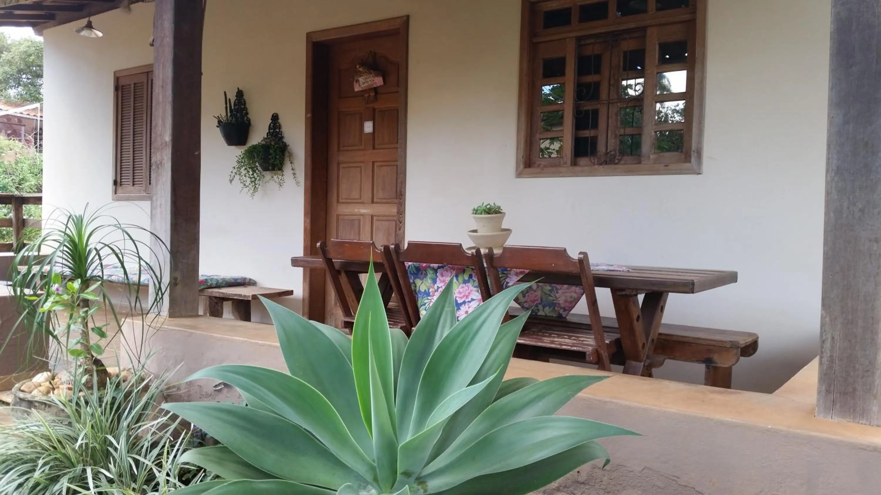 Balcony/Terrace in Estância das Angolas - Inhotim