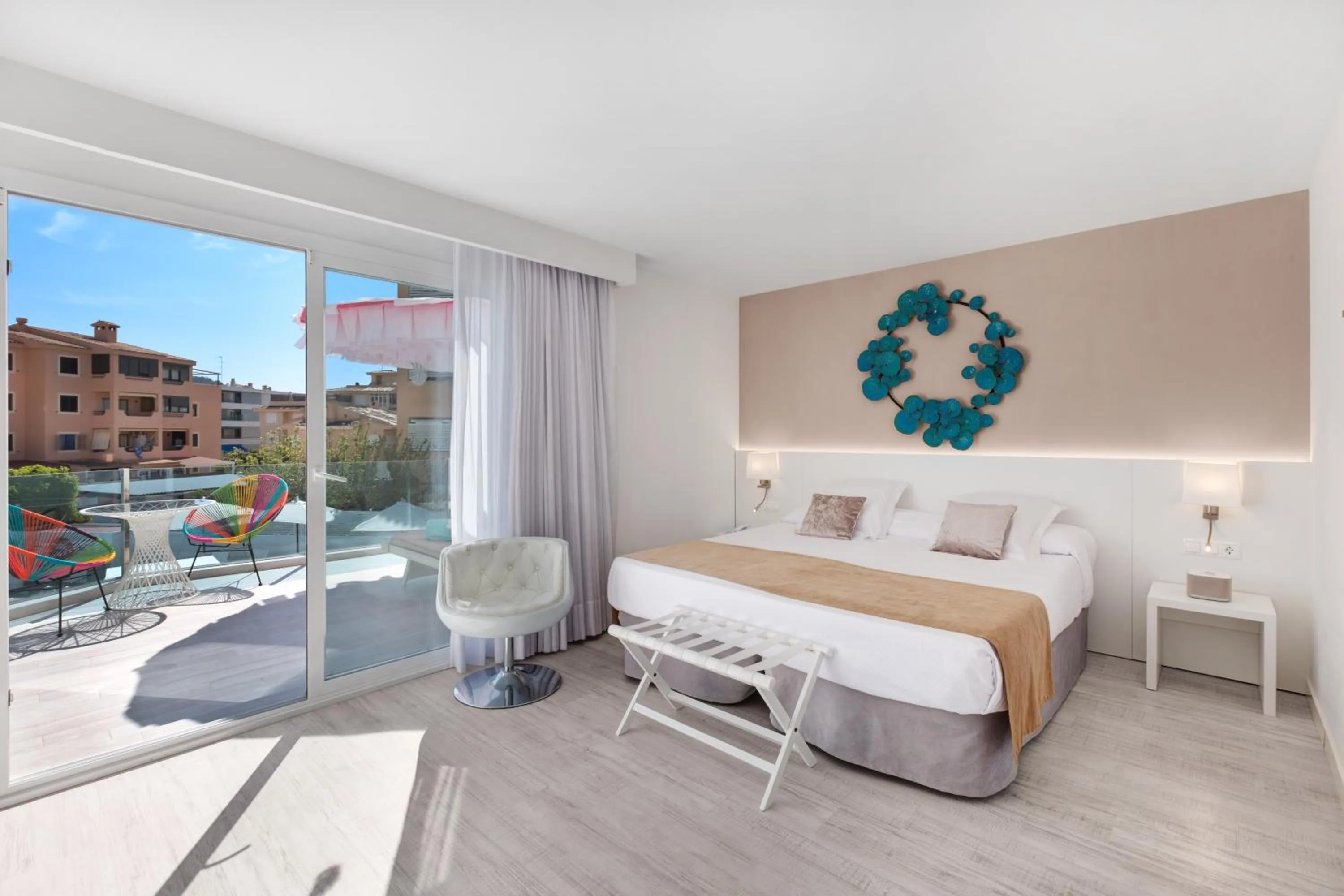 Day, Bed in Plaza Santa Ponsa Boutique - Adults Only.