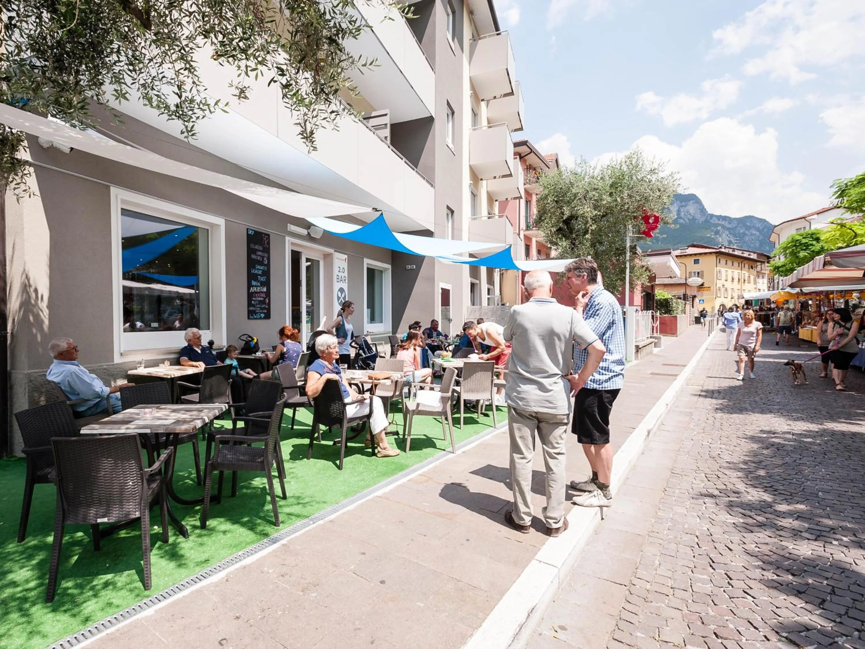 Restaurant/places to eat in Hotel Rubino