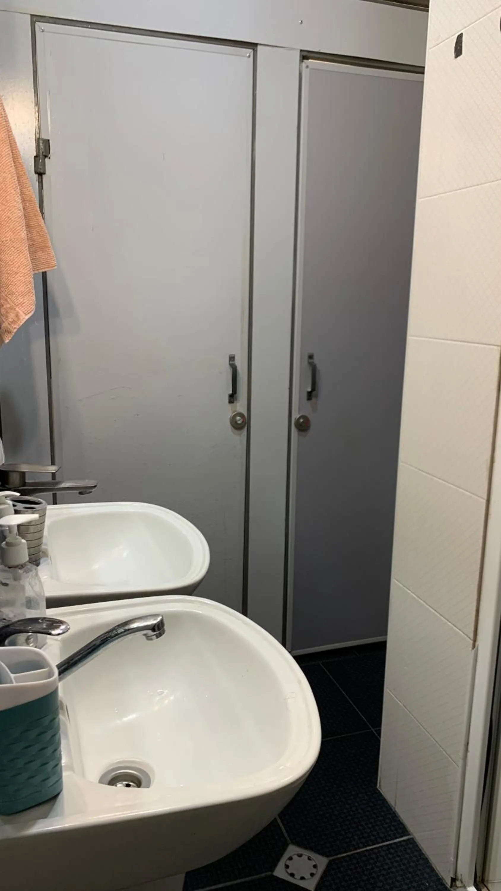 Shower in Arm Hostel