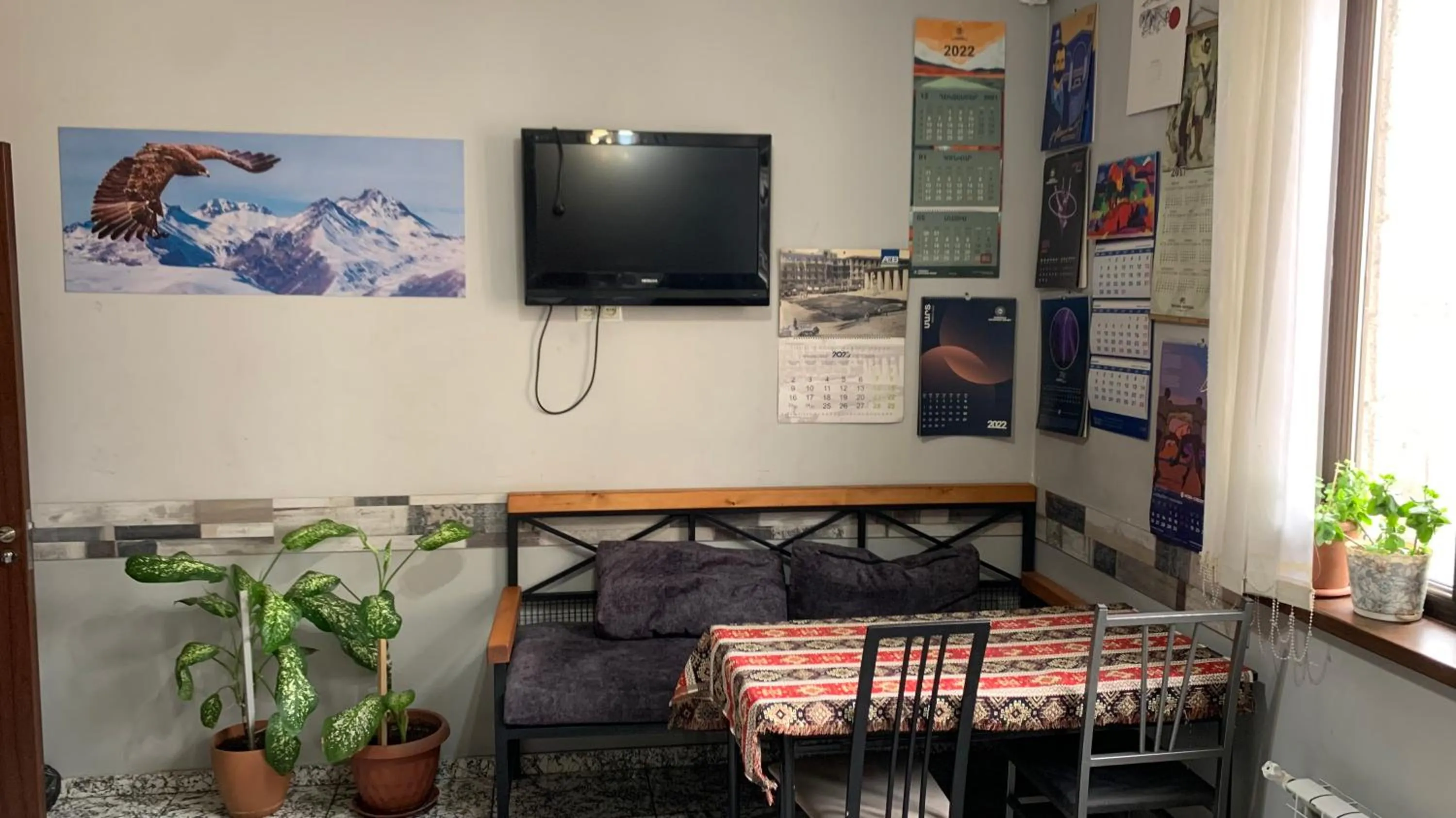 TV and multimedia in Arm Hostel