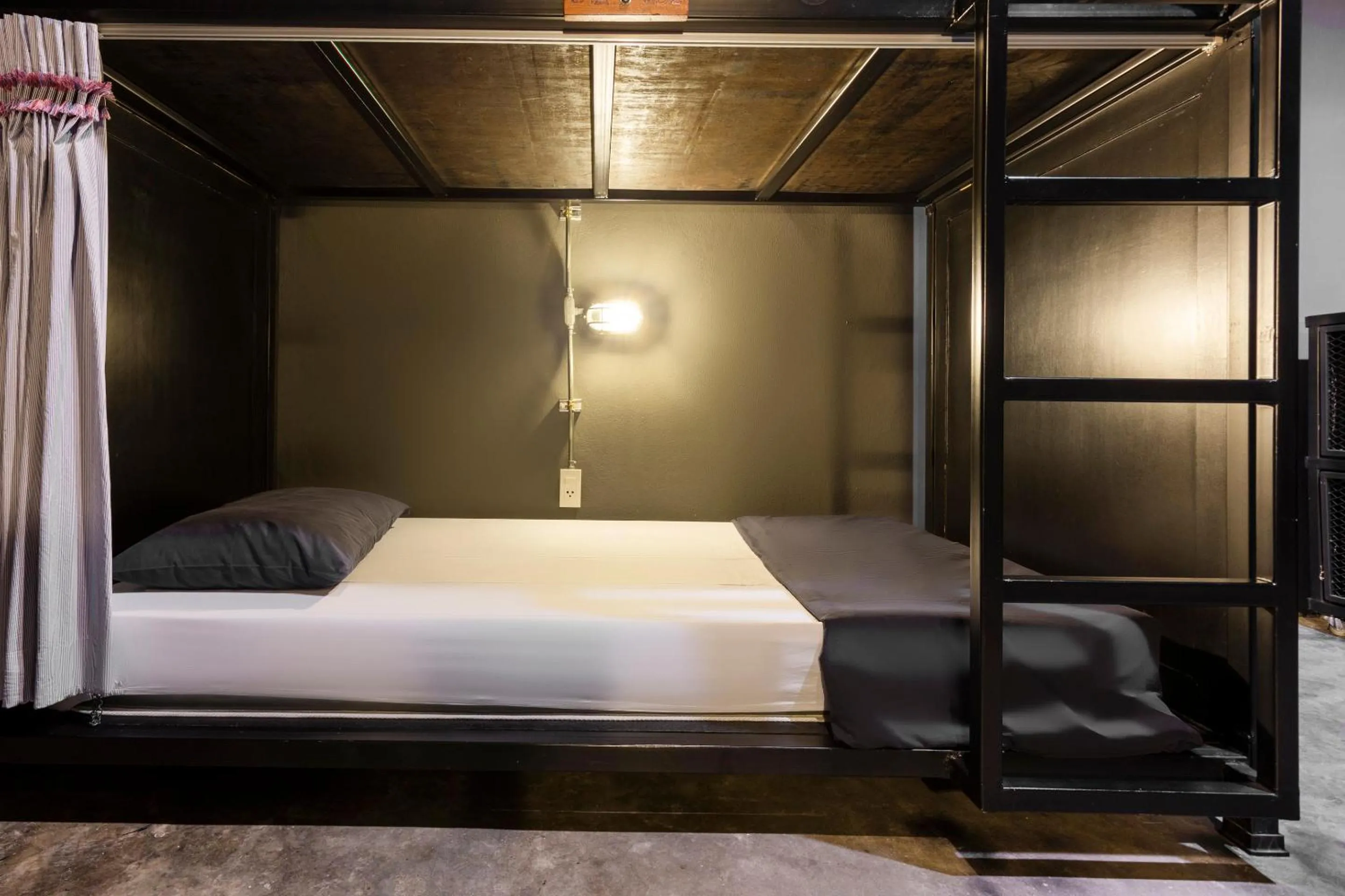 Bedroom, Bed in Box Hostel N Cafe