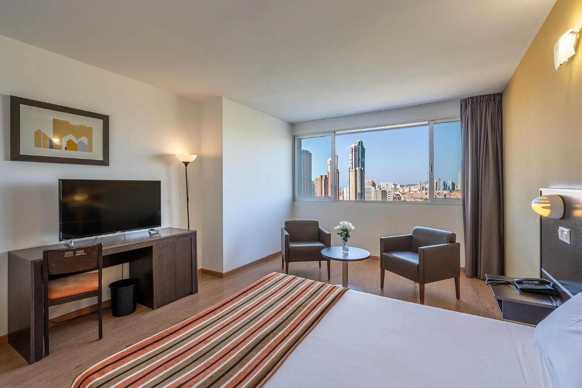 Photo of the whole room, Bed in La Estación