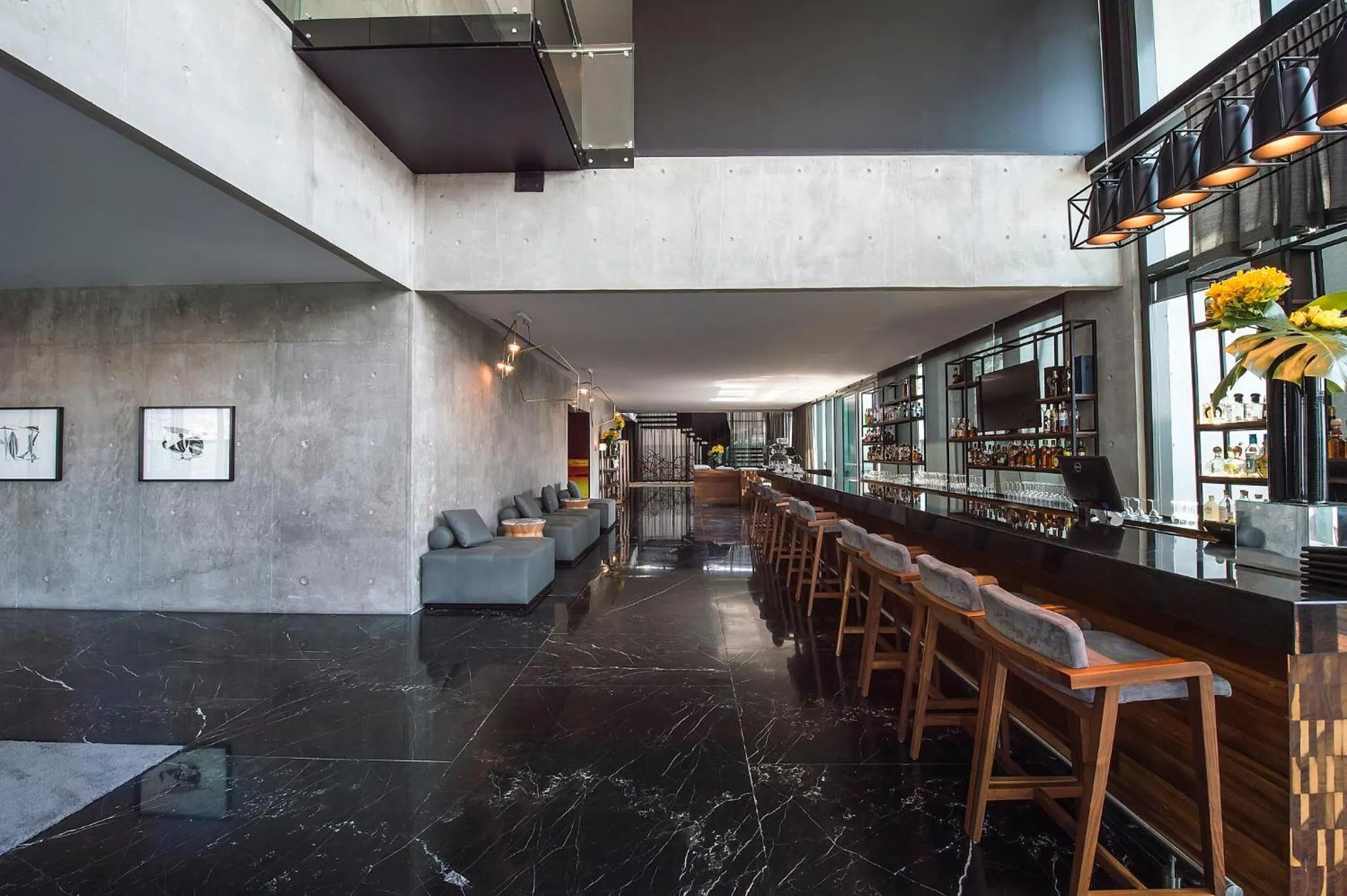 Lounge or bar in Fiesta Americana Monterrey Pabellón M.