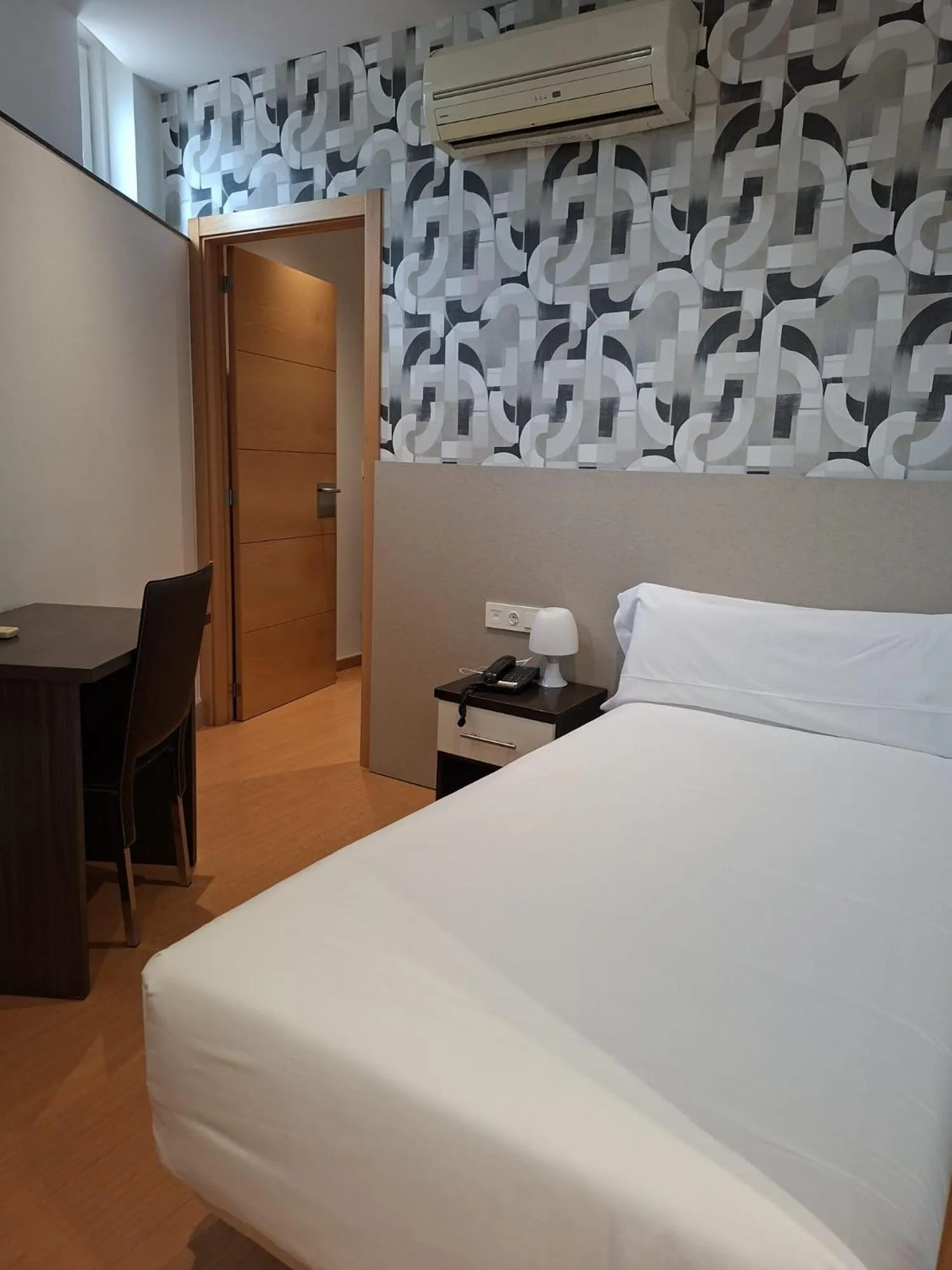 Photo of the whole room, Bed in Hotel Elizalde