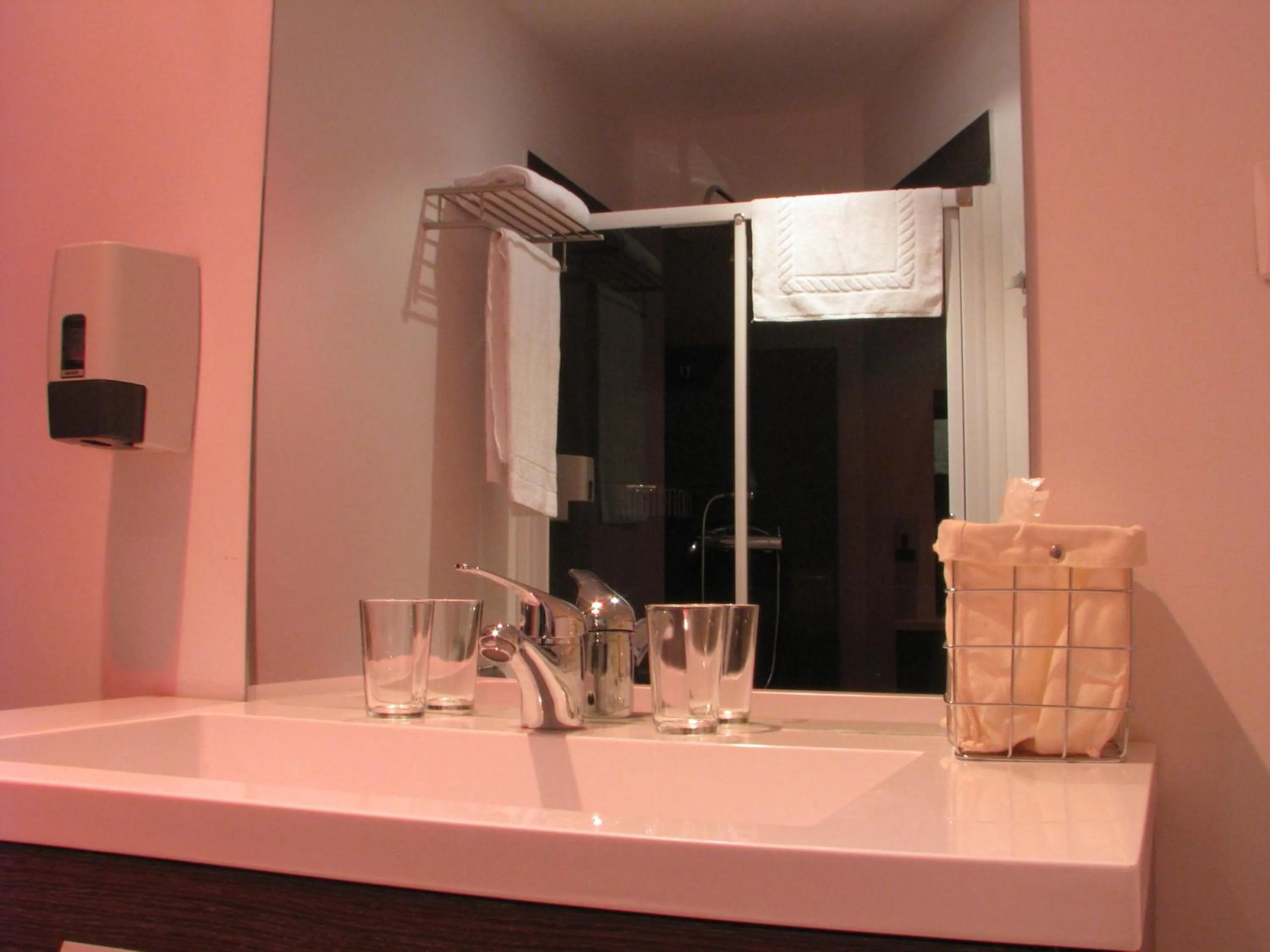 Bathroom in Hotel Elizalde