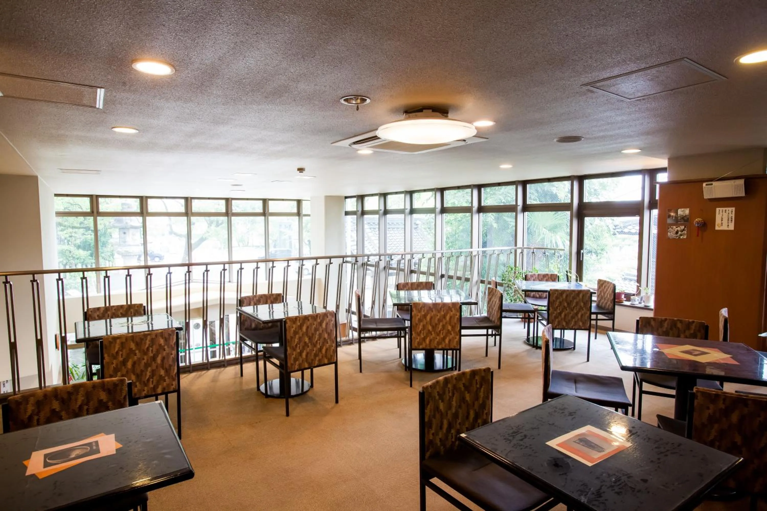 Restaurant/places to eat in Seto Park Hotel
