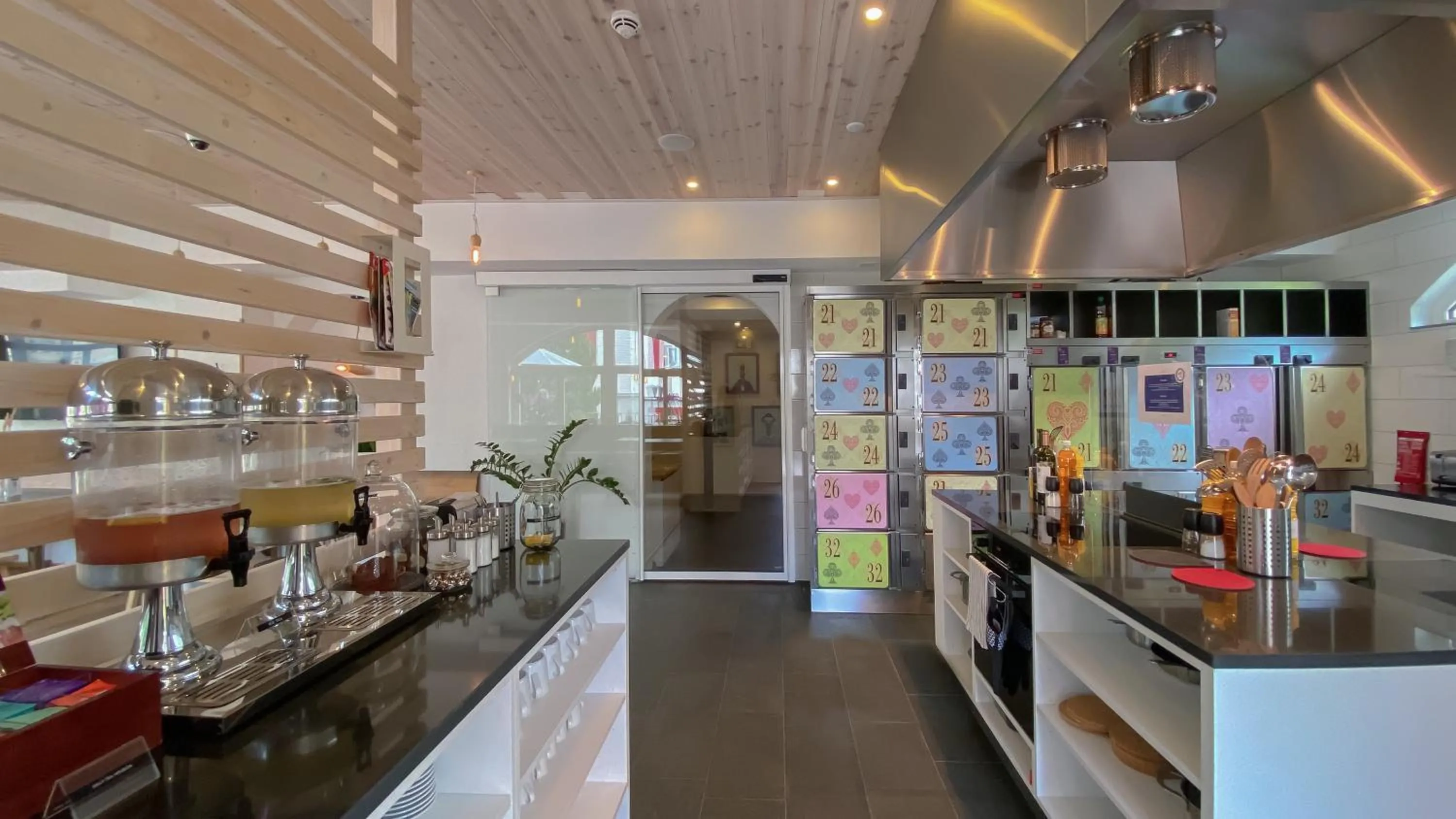 Kitchen or kitchenette in GRAND your home with common kitchens with self check-in