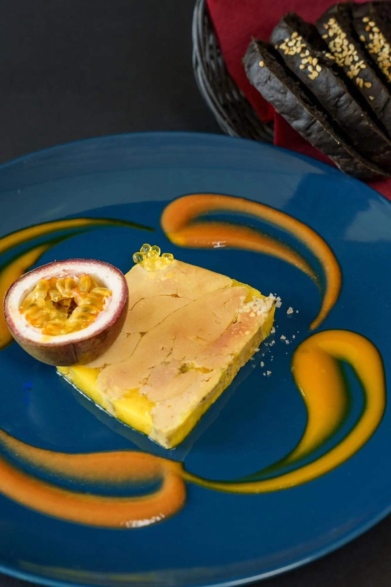 Restaurant/places to eat in Logis Le Grand Hotel