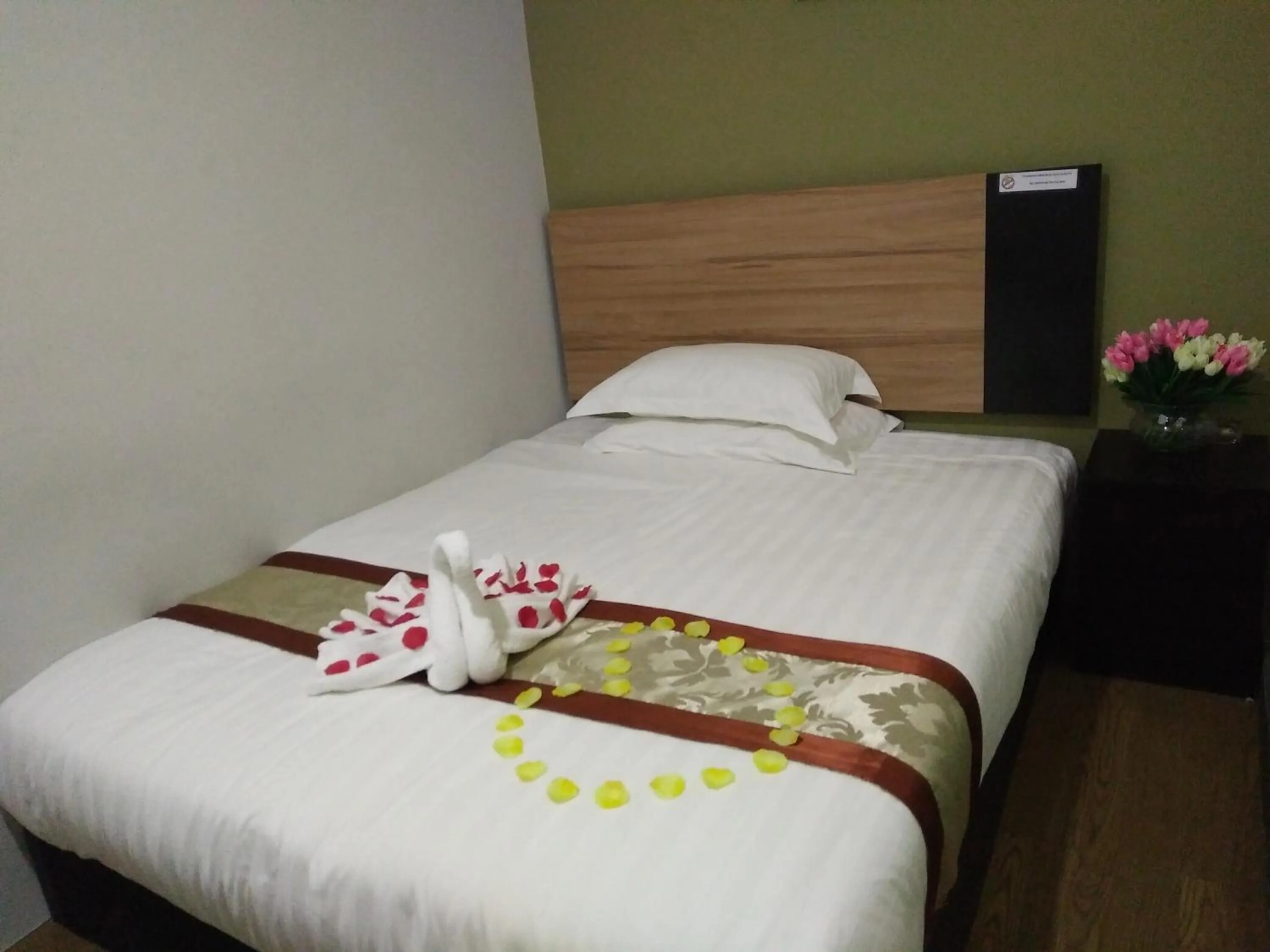 Bed in Amigo Hotel