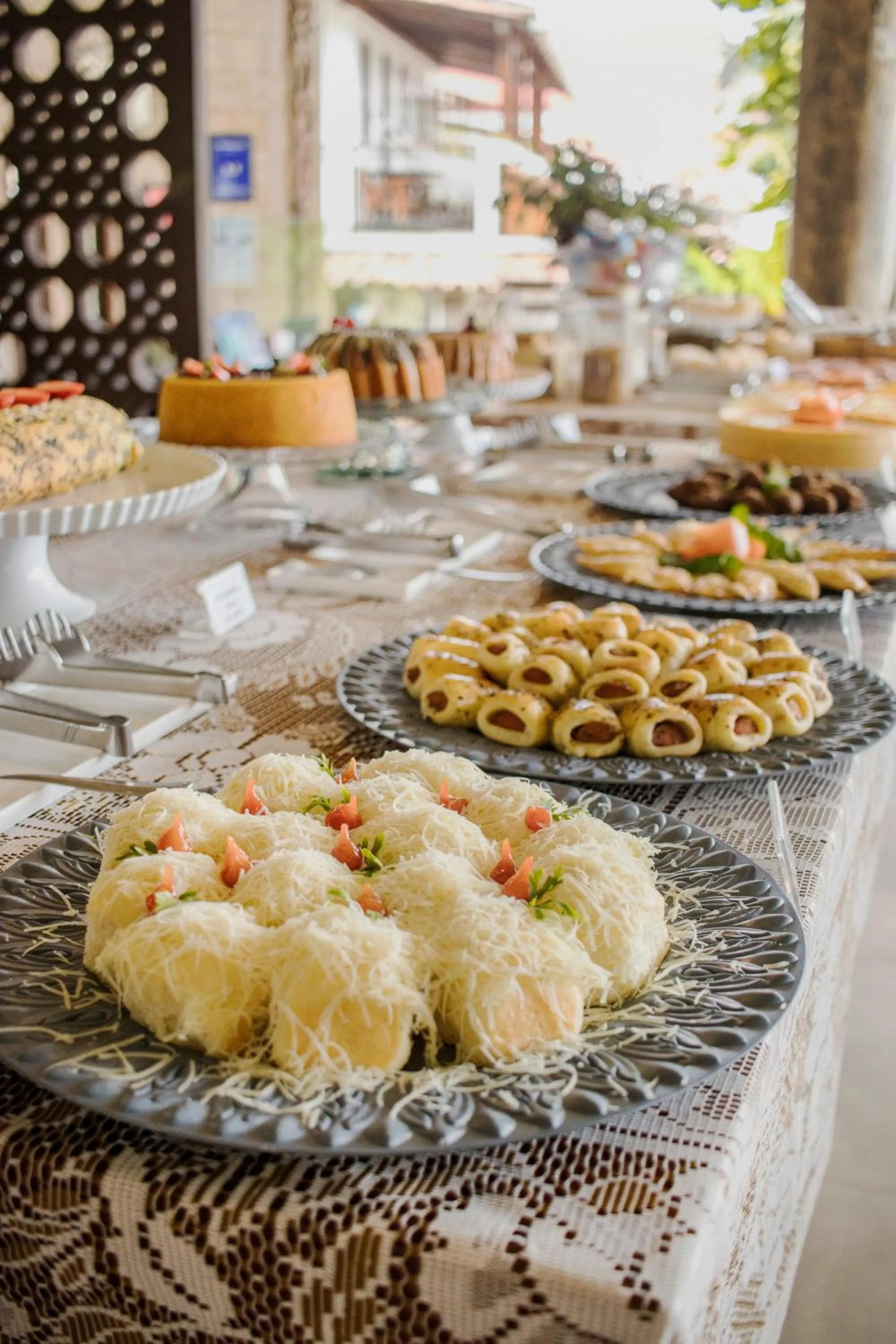 Buffet breakfast in Pousada Natureza