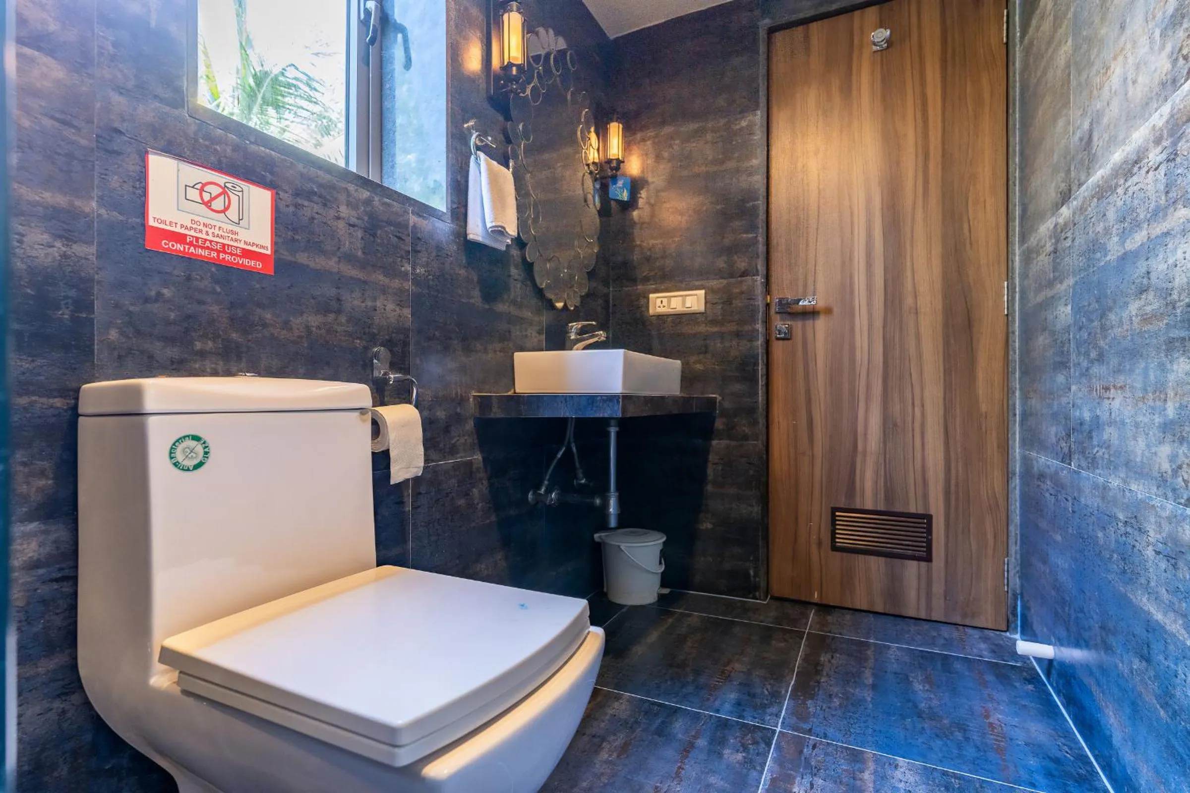 Bathroom in Zense Candolim
