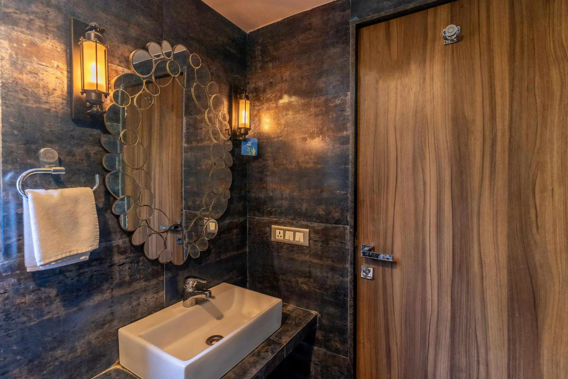 Bathroom in Zense Candolim