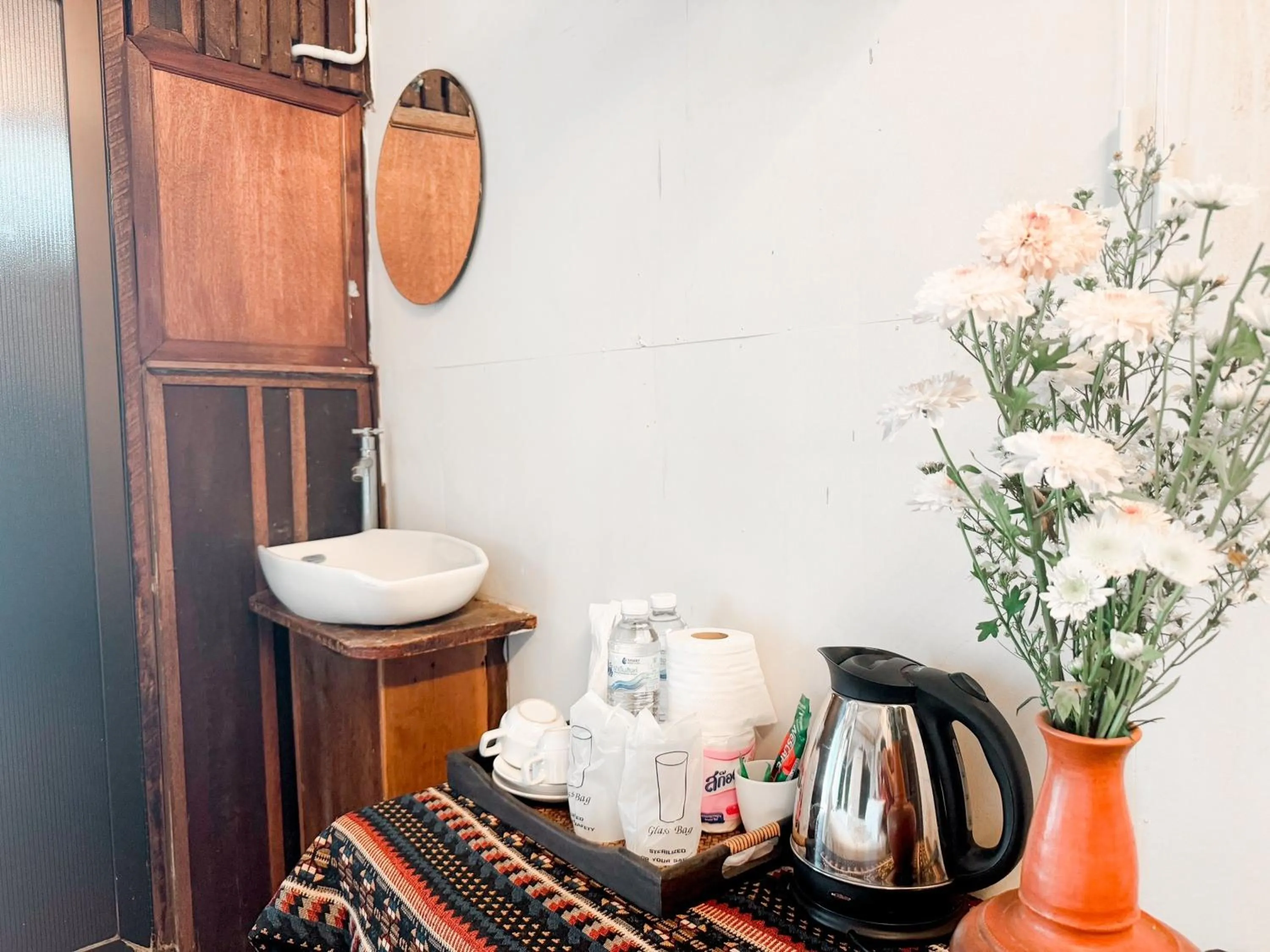 Coffee/tea facilities in Monfai Culture House