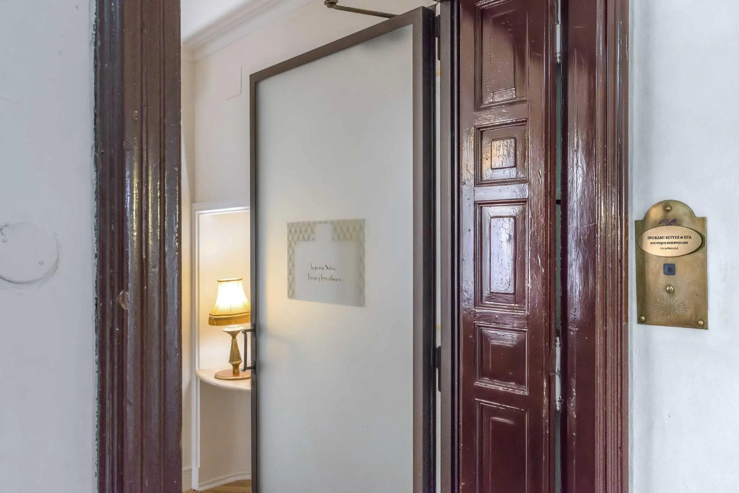 Facade/entrance in Ingrami Suites and Spa