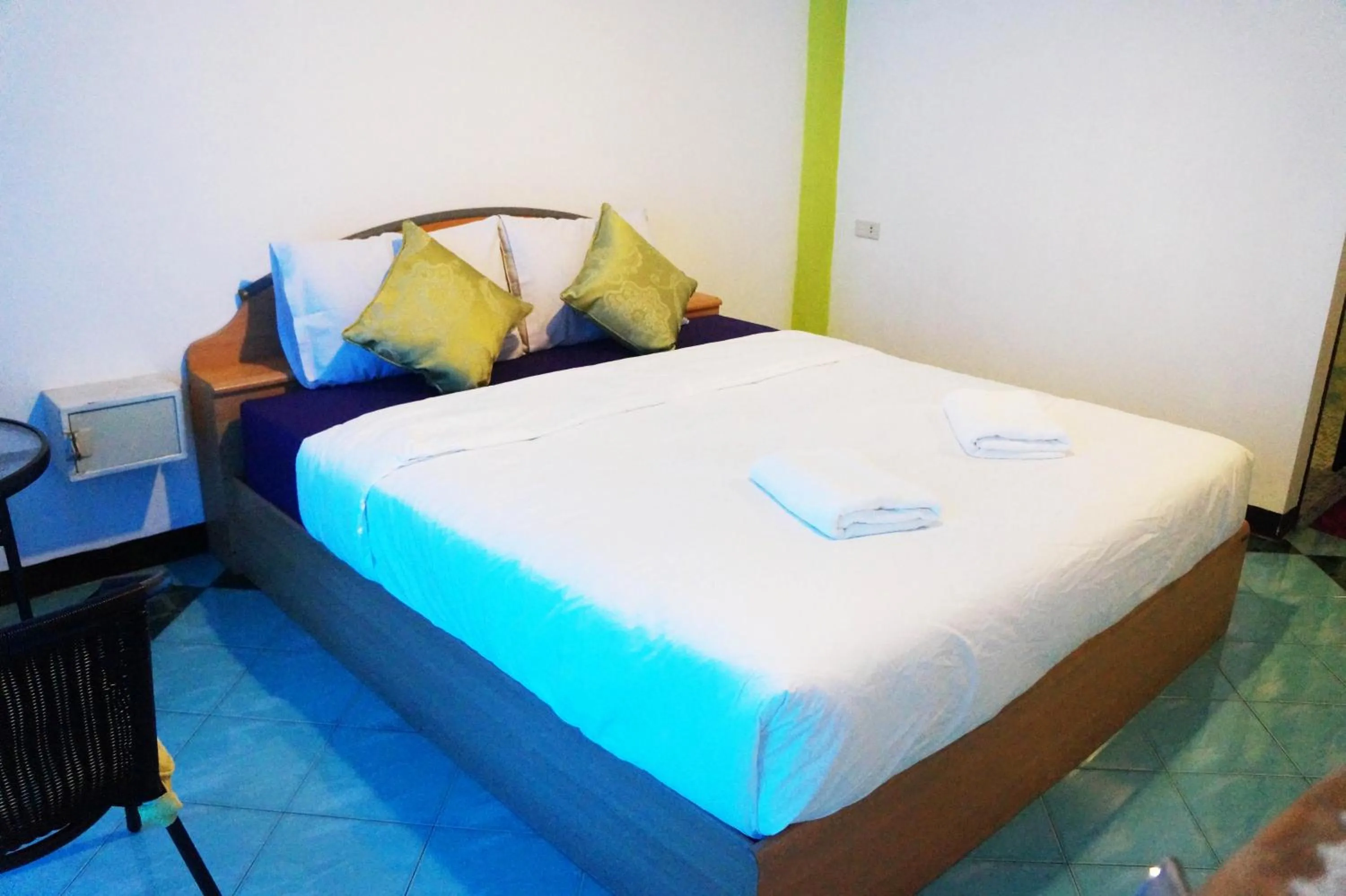 Photo of the whole room, Bed in Nong Guest House
