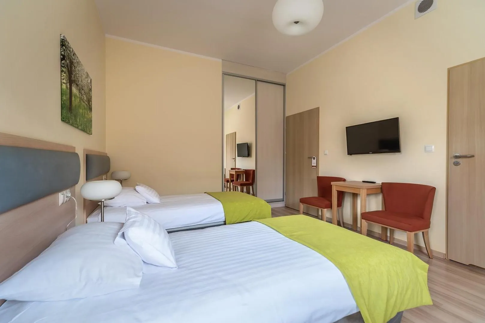 Bed in Antonińska Hotel & Apartamenty