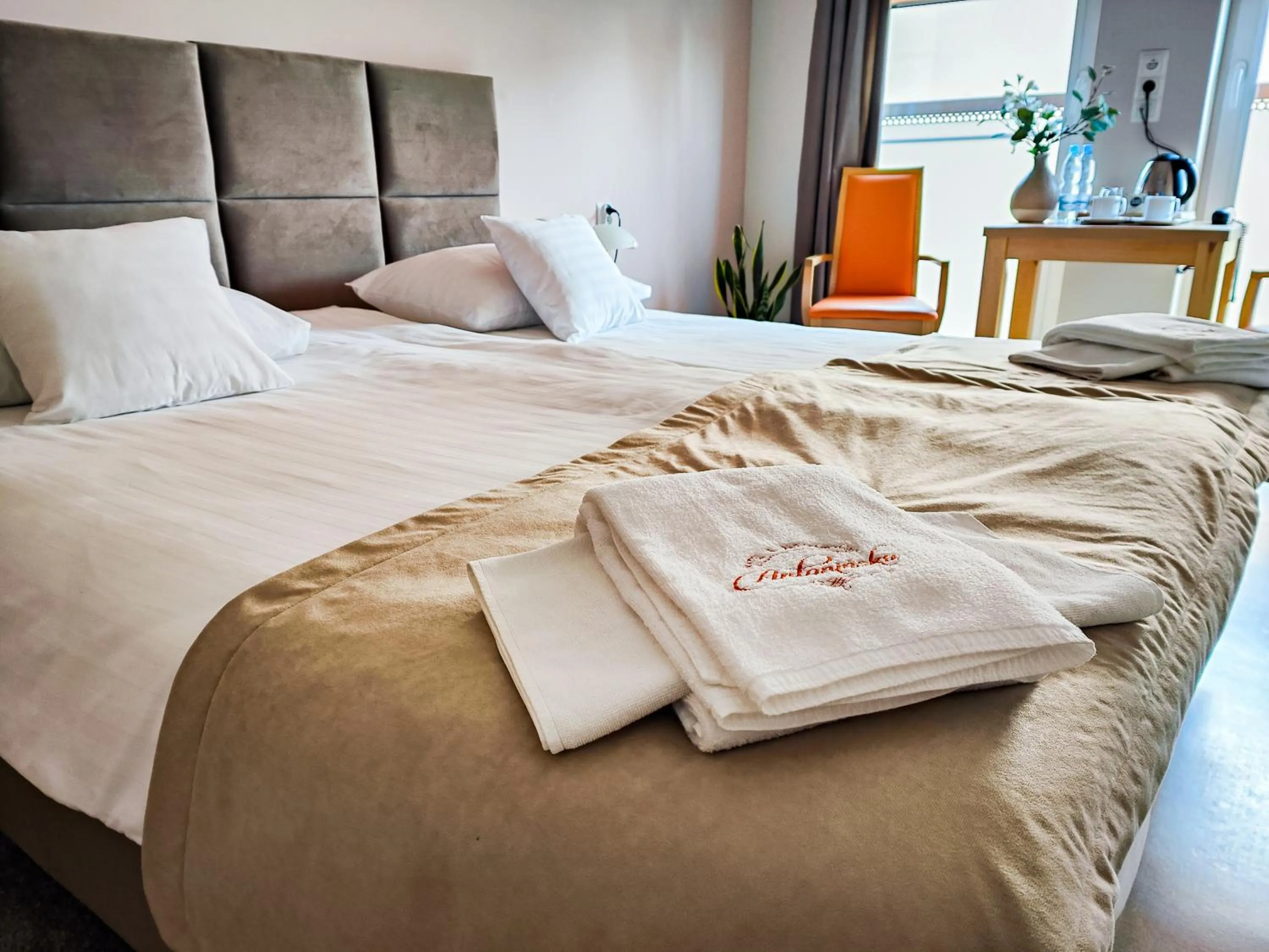 Bed in Antonińska Hotel & Apartamenty