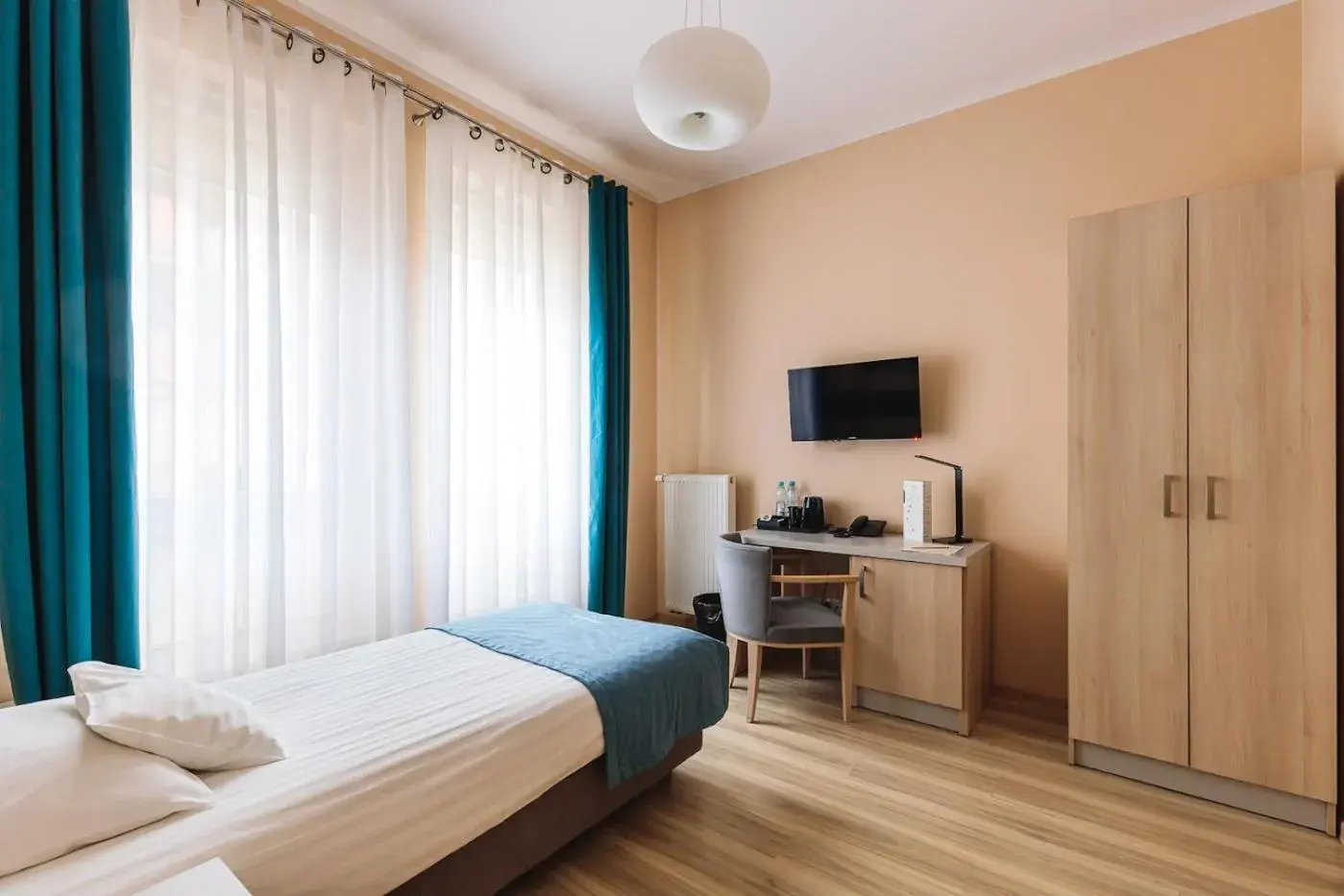 Single Room - single occupancy in Antonińska Hotel & Apartamenty Single Room - single occupancy in Antonińska Hotel & Apartamenty