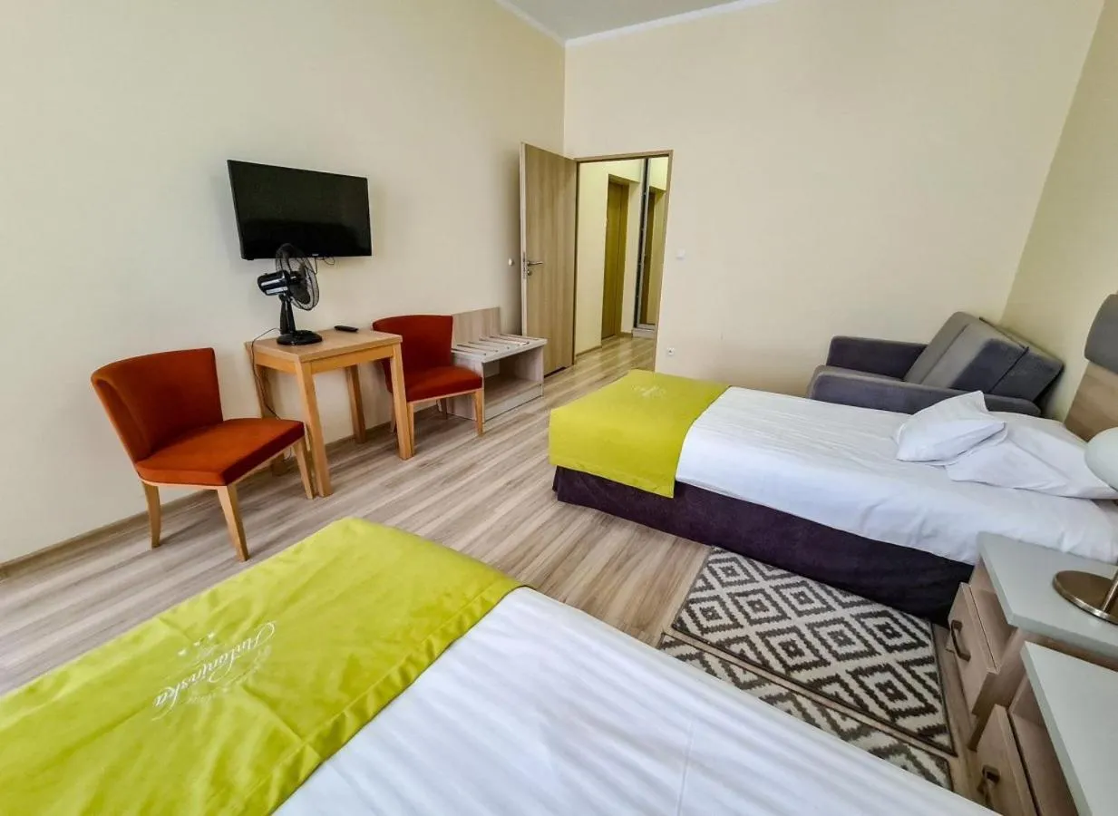 Bed in Antonińska Hotel & Apartamenty