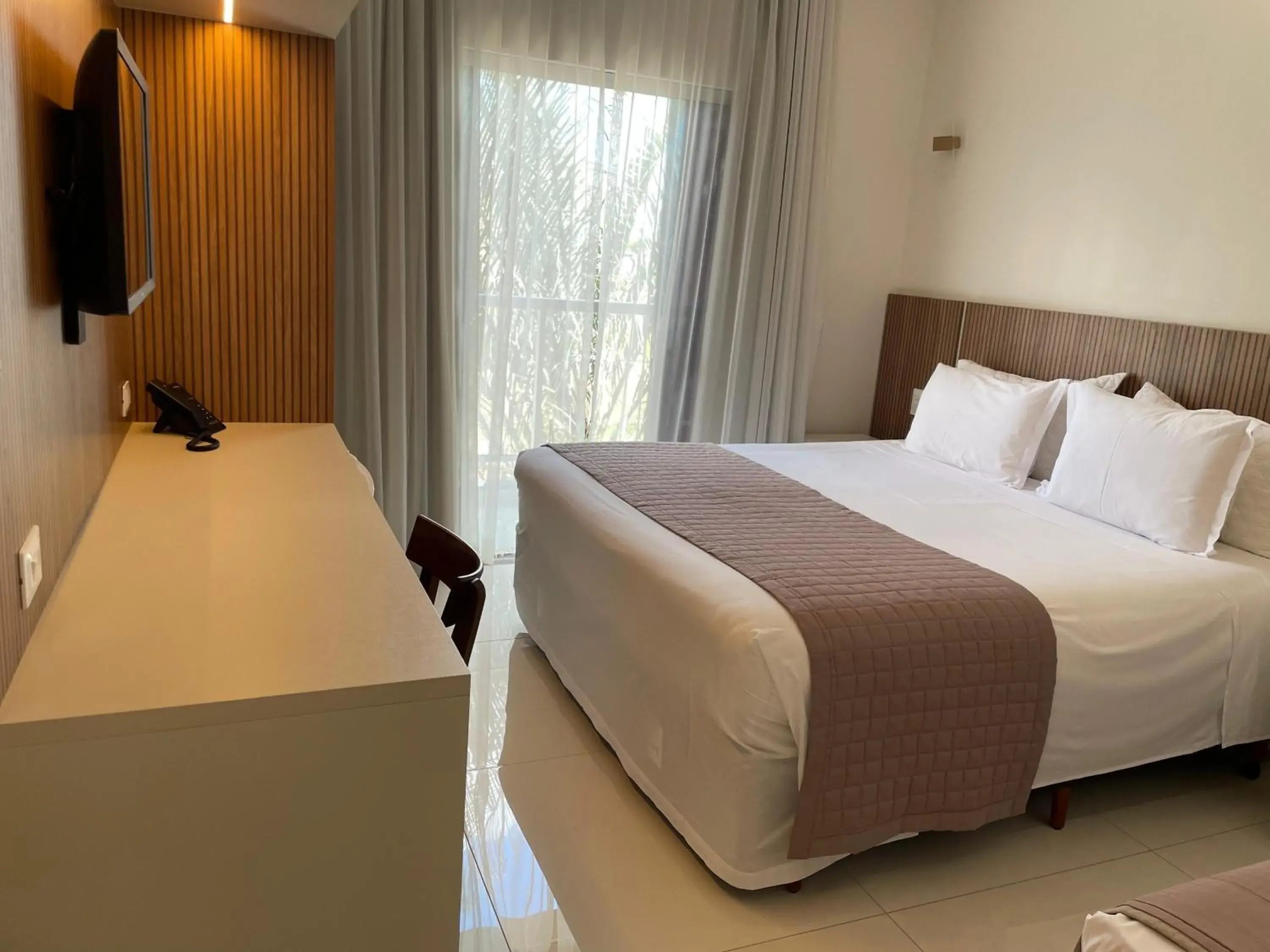 Triple Room with City View in Hotel Jardim Triple Room with City View in Hotel Jardim